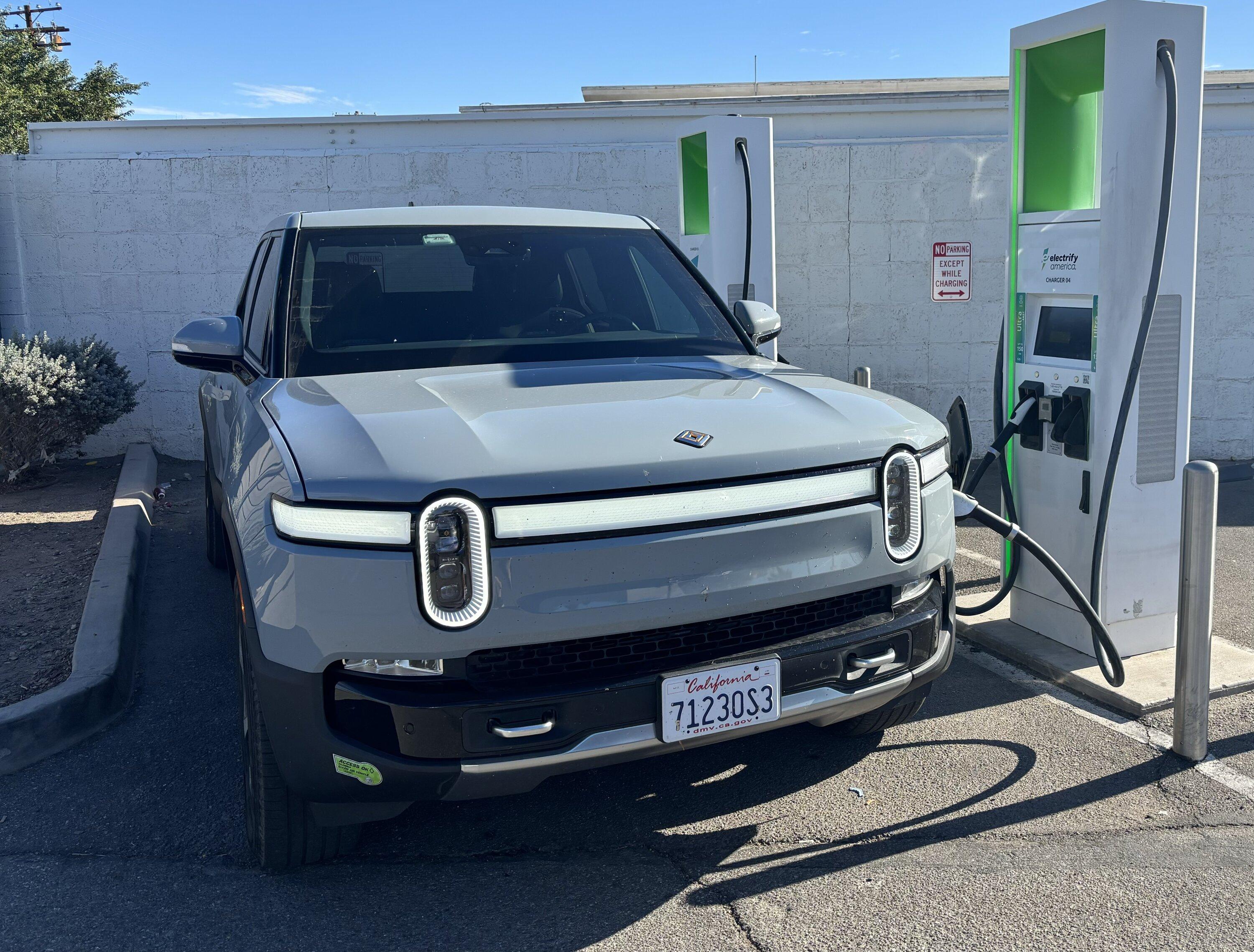 Rivian R1T R1S CA to AZ hunting trip with guerrilla charging (RAN, EA, RV plug) IMG_1710