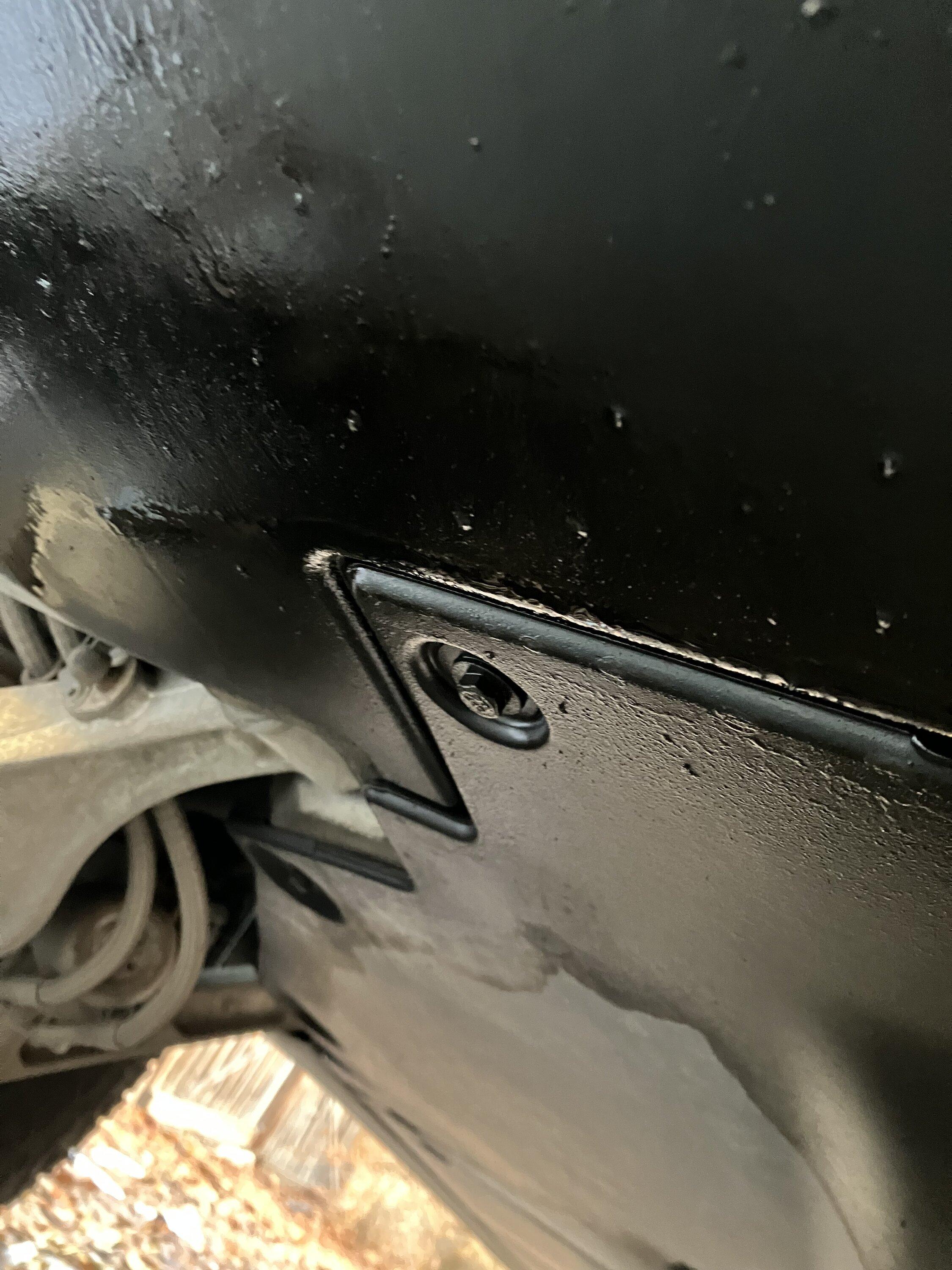 Rivian R1T R1S Oil leak - maybe rear drive? [RESOLVED] IMG_1099