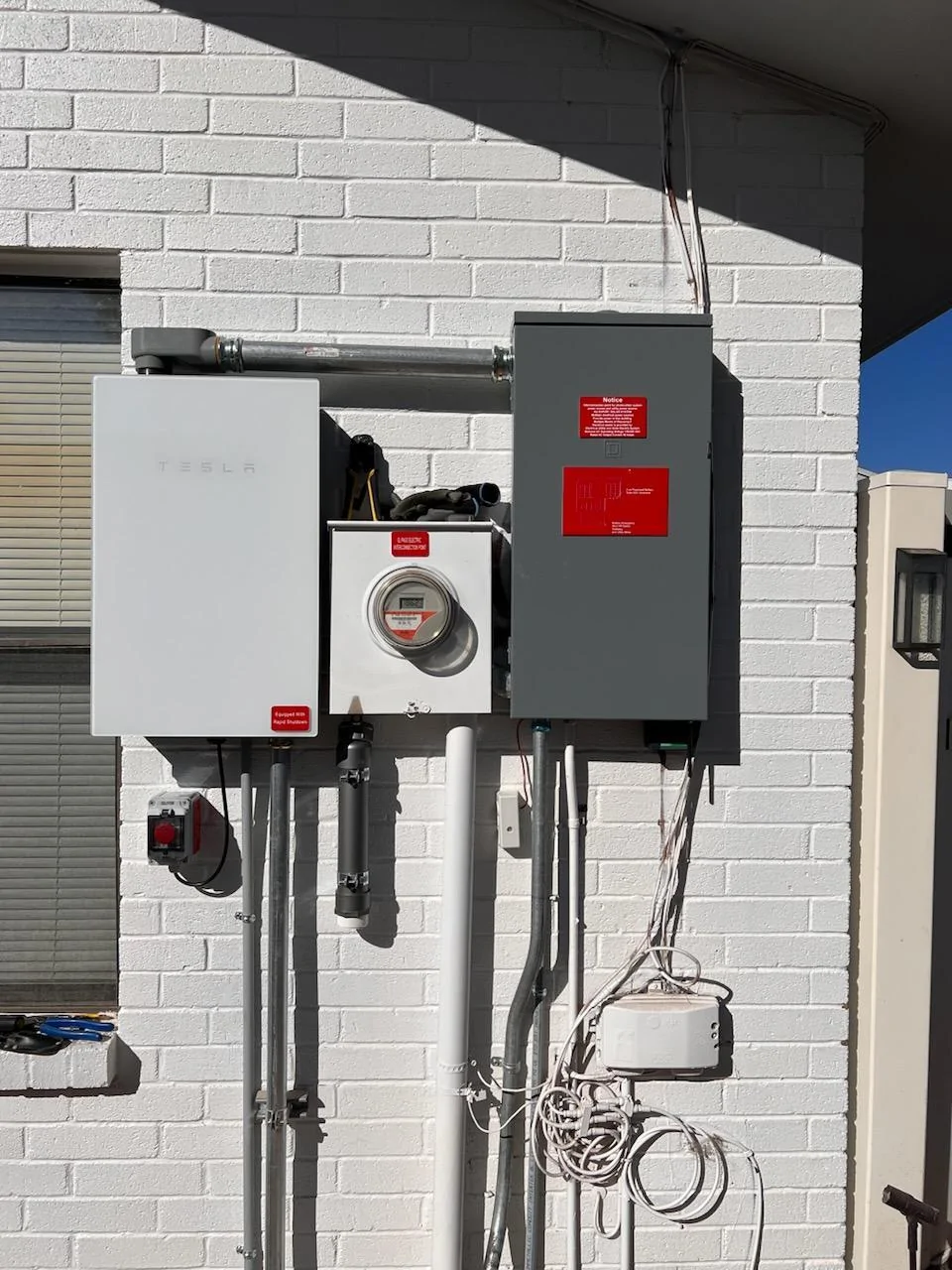Rivian R1T R1S Tesla Universal Charger review (J1772 and NACS): Best available single charger IMG_0449