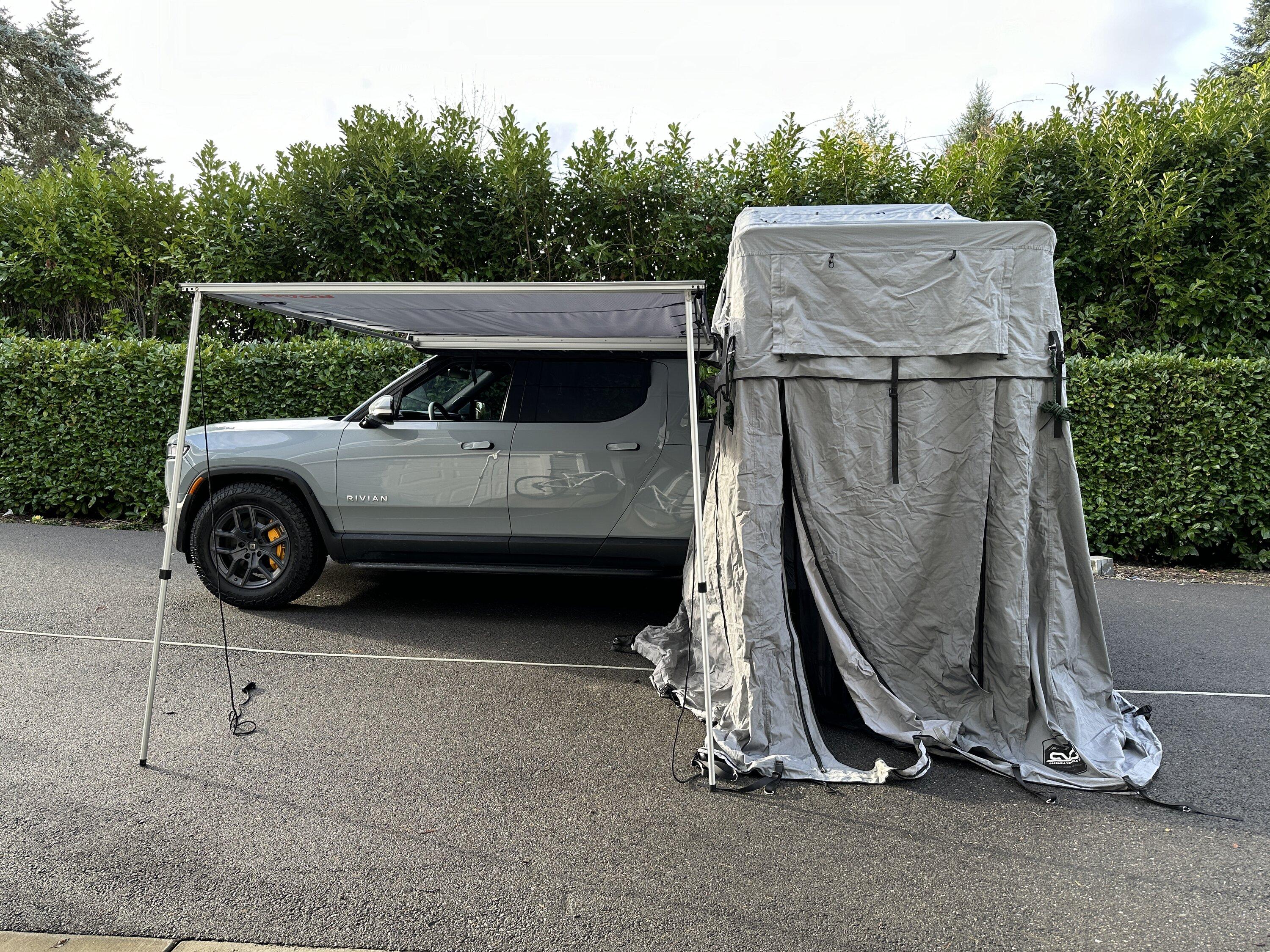 Rivian R1T R1S Awning without crossbars -- my setup IMG_1421.JPG