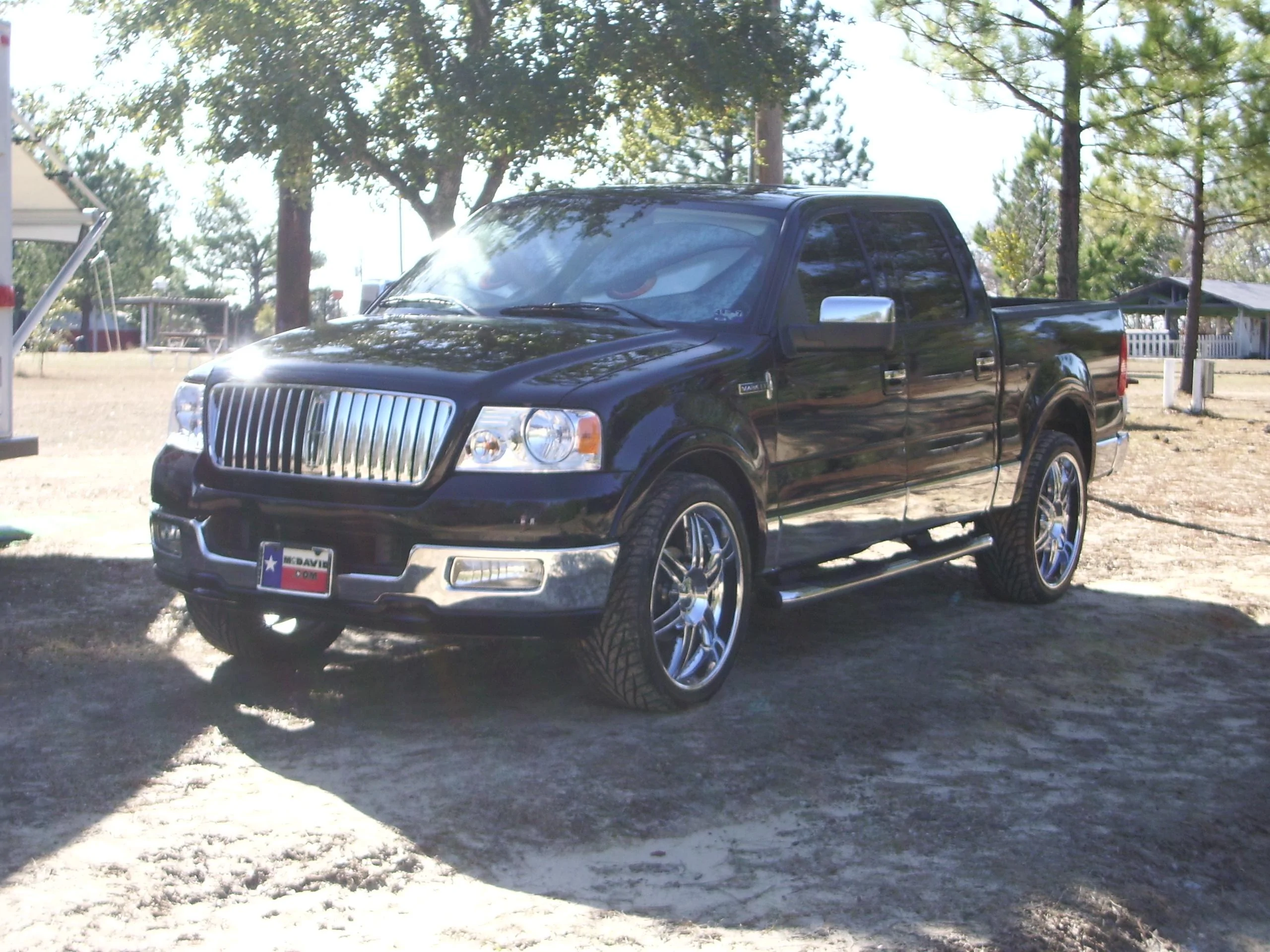 Rivian R1T R1S 24" wheels on R1S IMGP1957