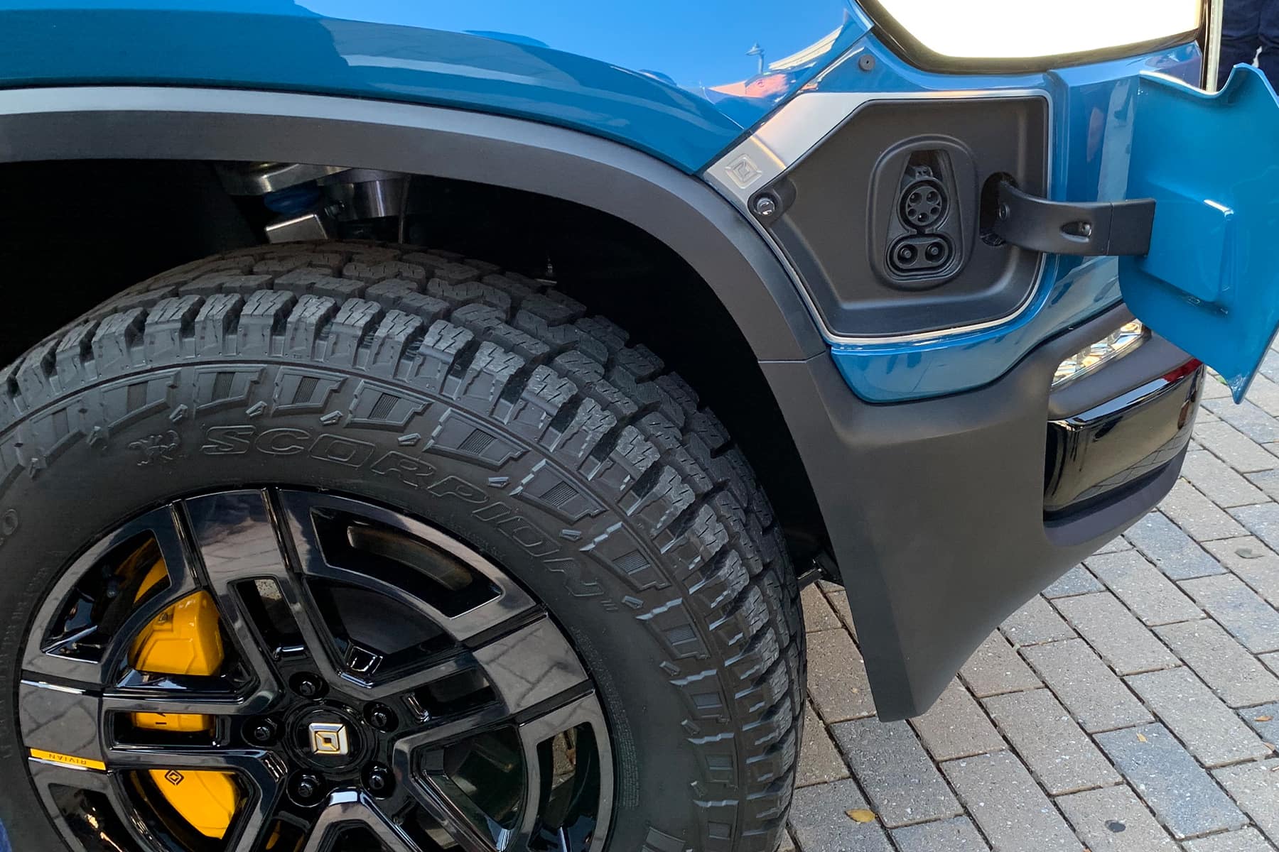 Rivian R1T R1S Charge Port Noise IMG_9454
