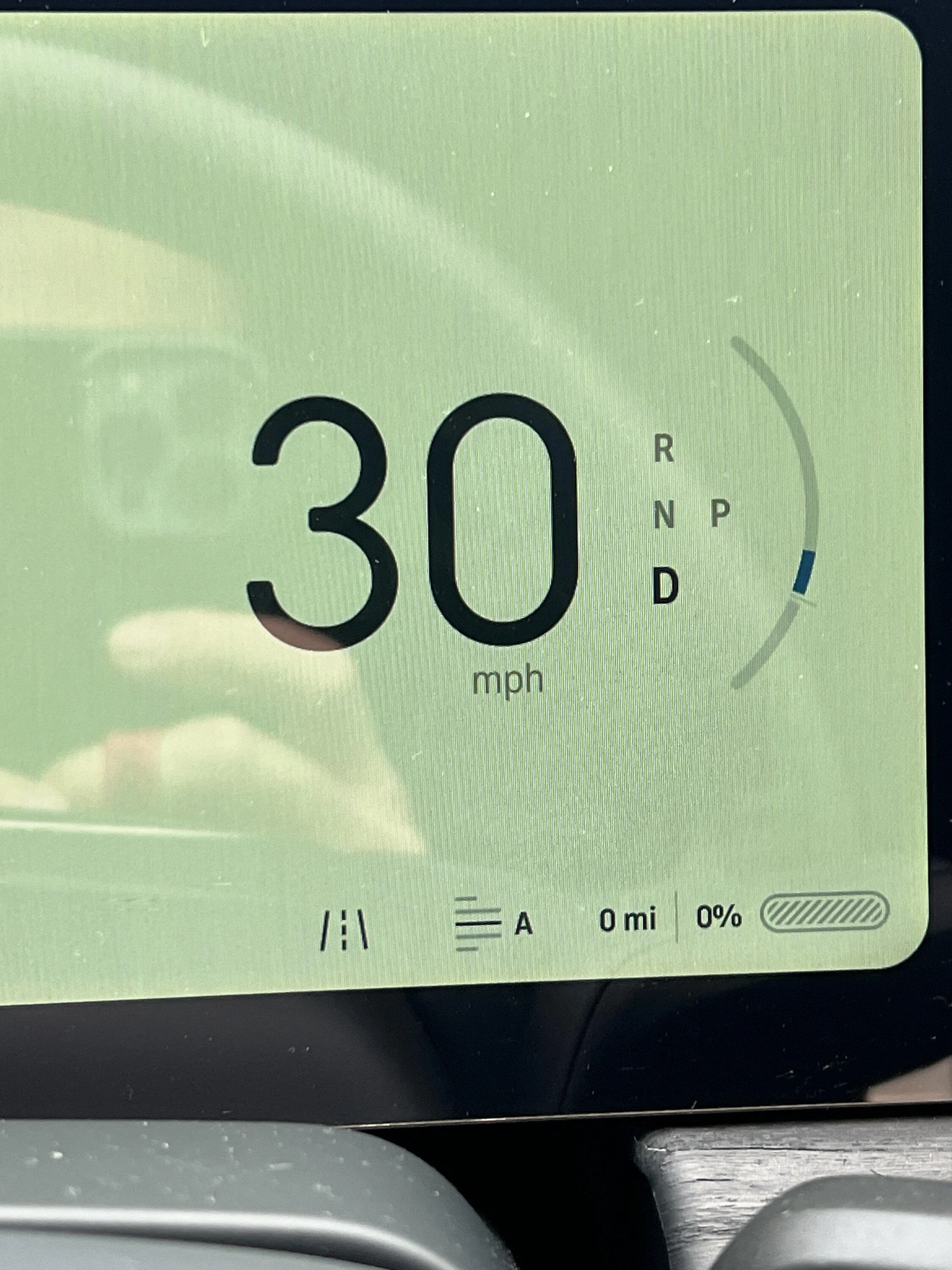 Rivian R1T R1S Infotainment/Driver Displays Black When in Park 0% Battery