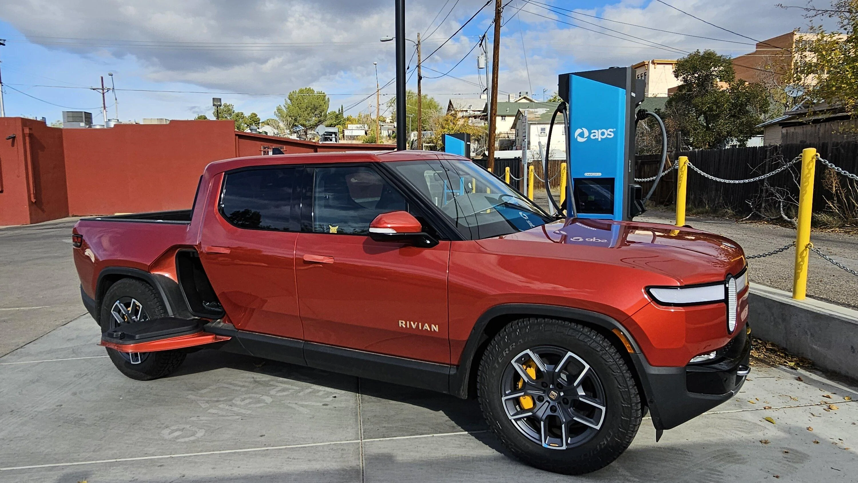 Rivian R1T R1S Successful First Ski Trip Report with R1T: Gilbert, AZ to Sunrise Resort (good trip, disappointing Nav) 20231130_101702