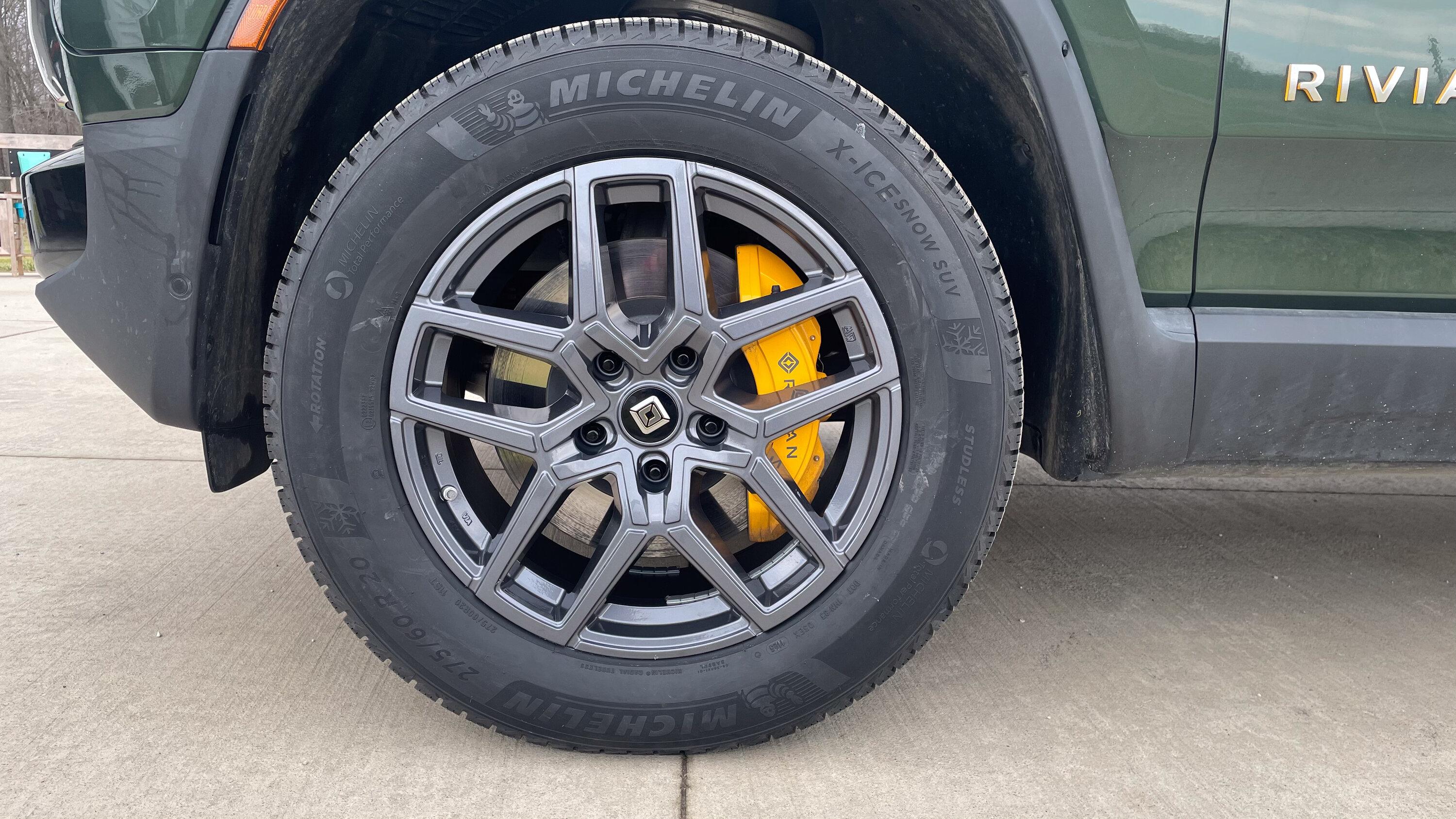 Rivian R1T R1S 20" MSW Wheel w/ Michelin X-ICE Installation Experience IMG_5061