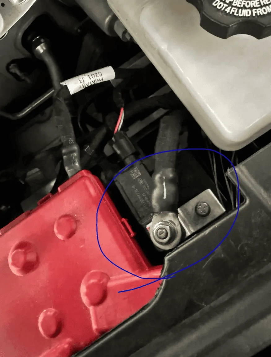 Rivian R1T R1S Infotainment/Driver Displays Black When in Park 1702407136767