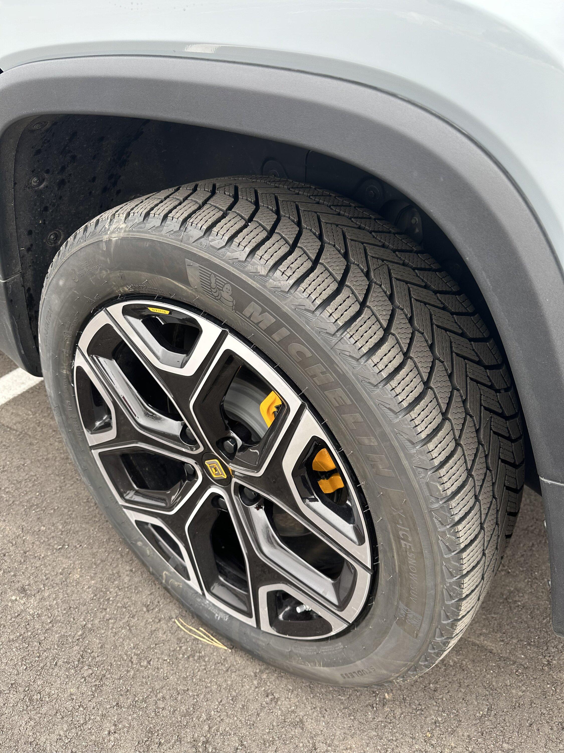 Rivian R1T R1S 22" Winter Tire Options? IMG_4307