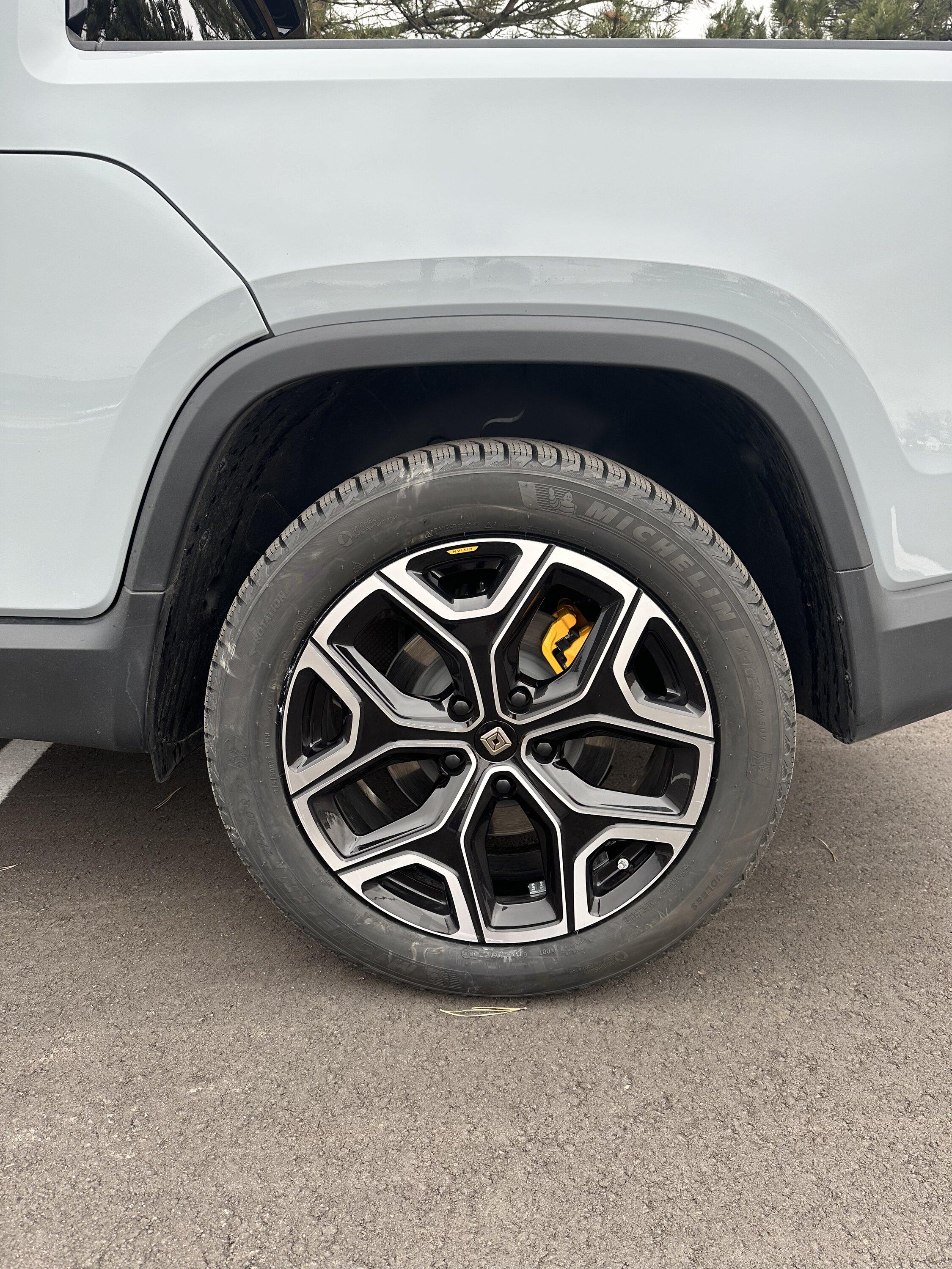 Rivian R1T R1S 22" Winter Tire Options? IMG_4306