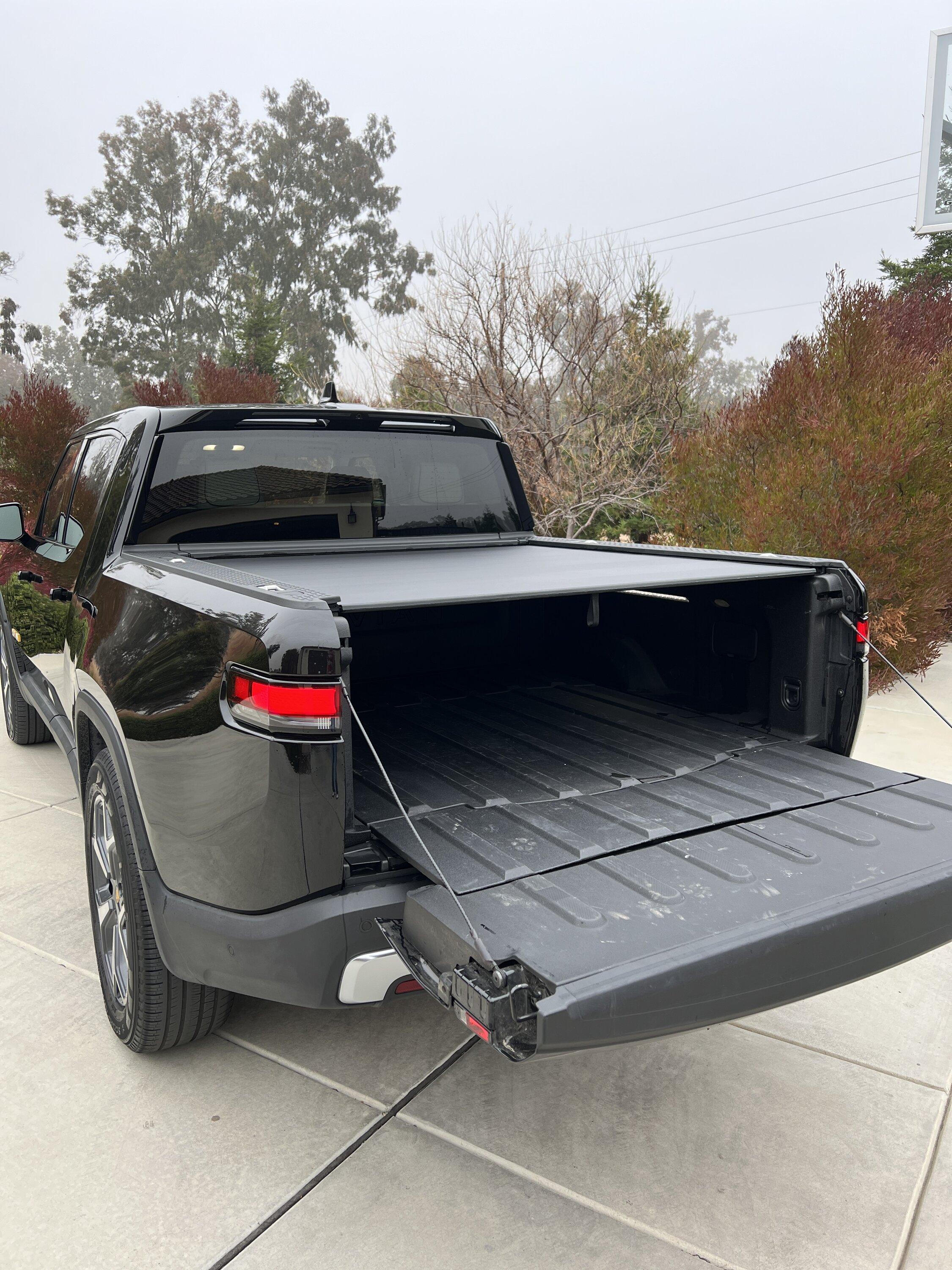 Rivian R1T R1S 2022 R1T Adventure Package-  $72,000  -Midnight Exterior, Ocean Coast Interior Photo Dec 08 2023, 9 46 02 AM