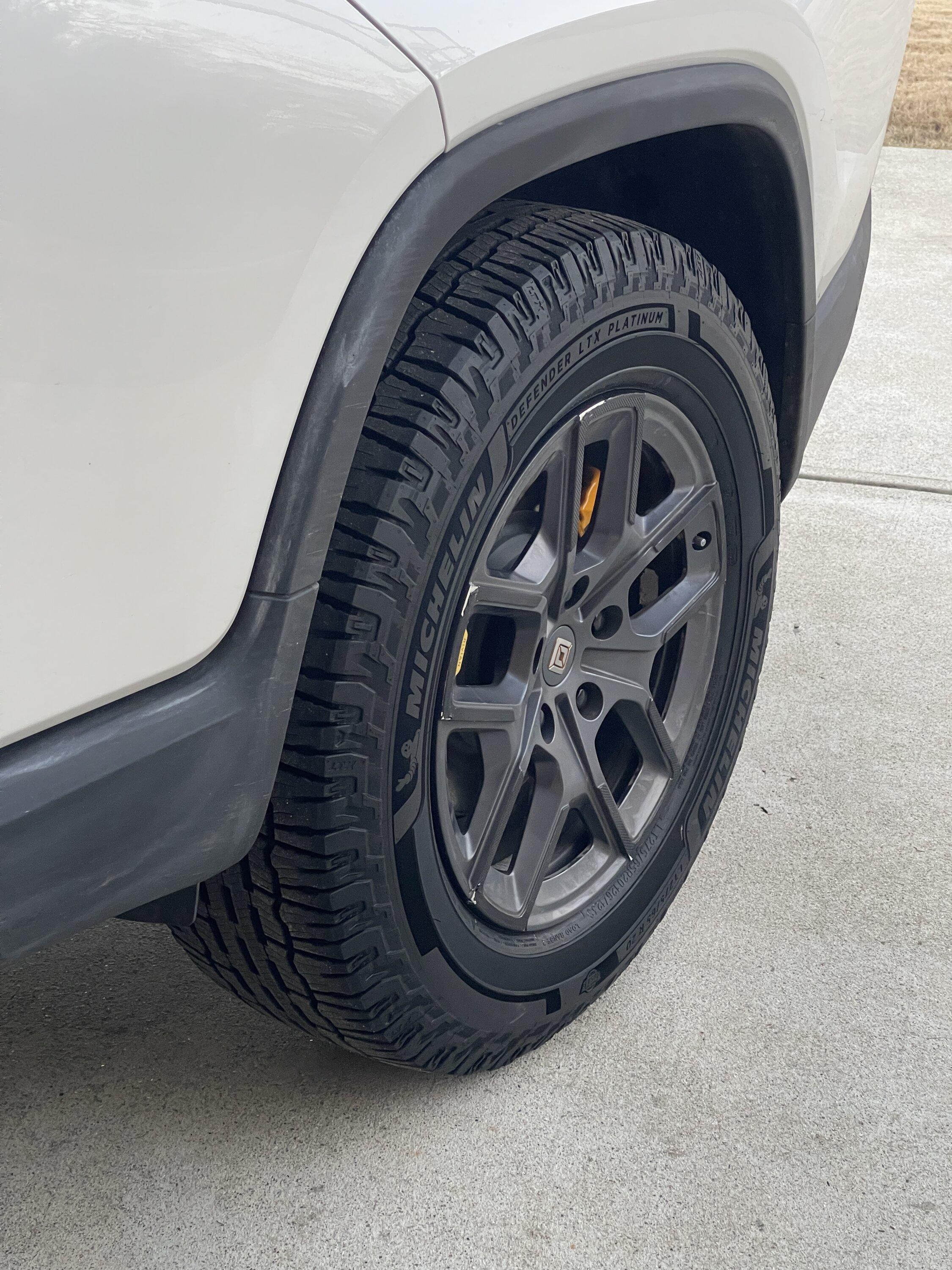 Rivian R1T R1S 20" Michelin Defender LTX Platinum Tires review -- For all of you thinking about a 20" tire! Your wait is over! IMG_1042