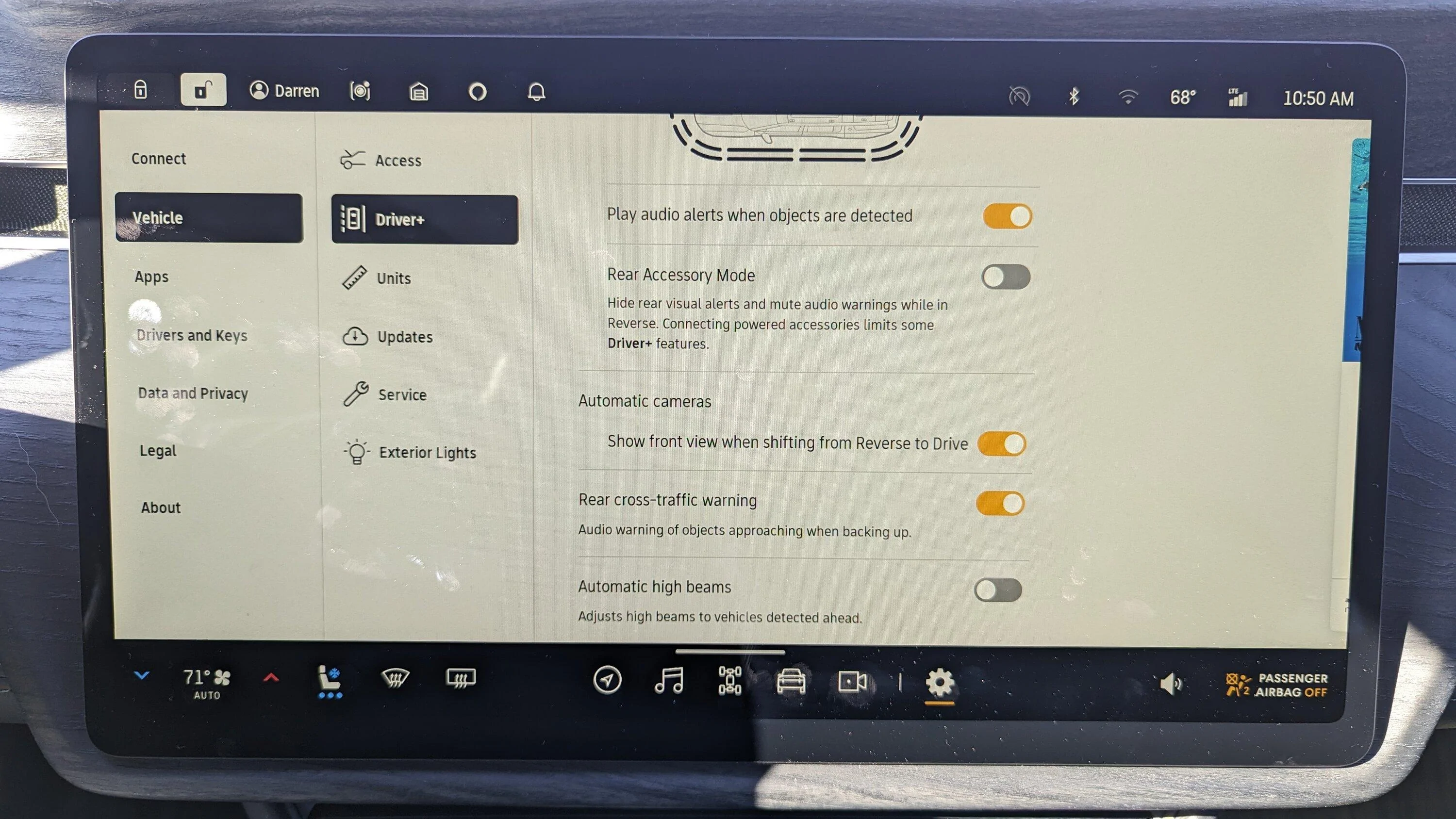 Rivian R1T R1S At some point, auto high-beams option went away PXL_20231218_165015863