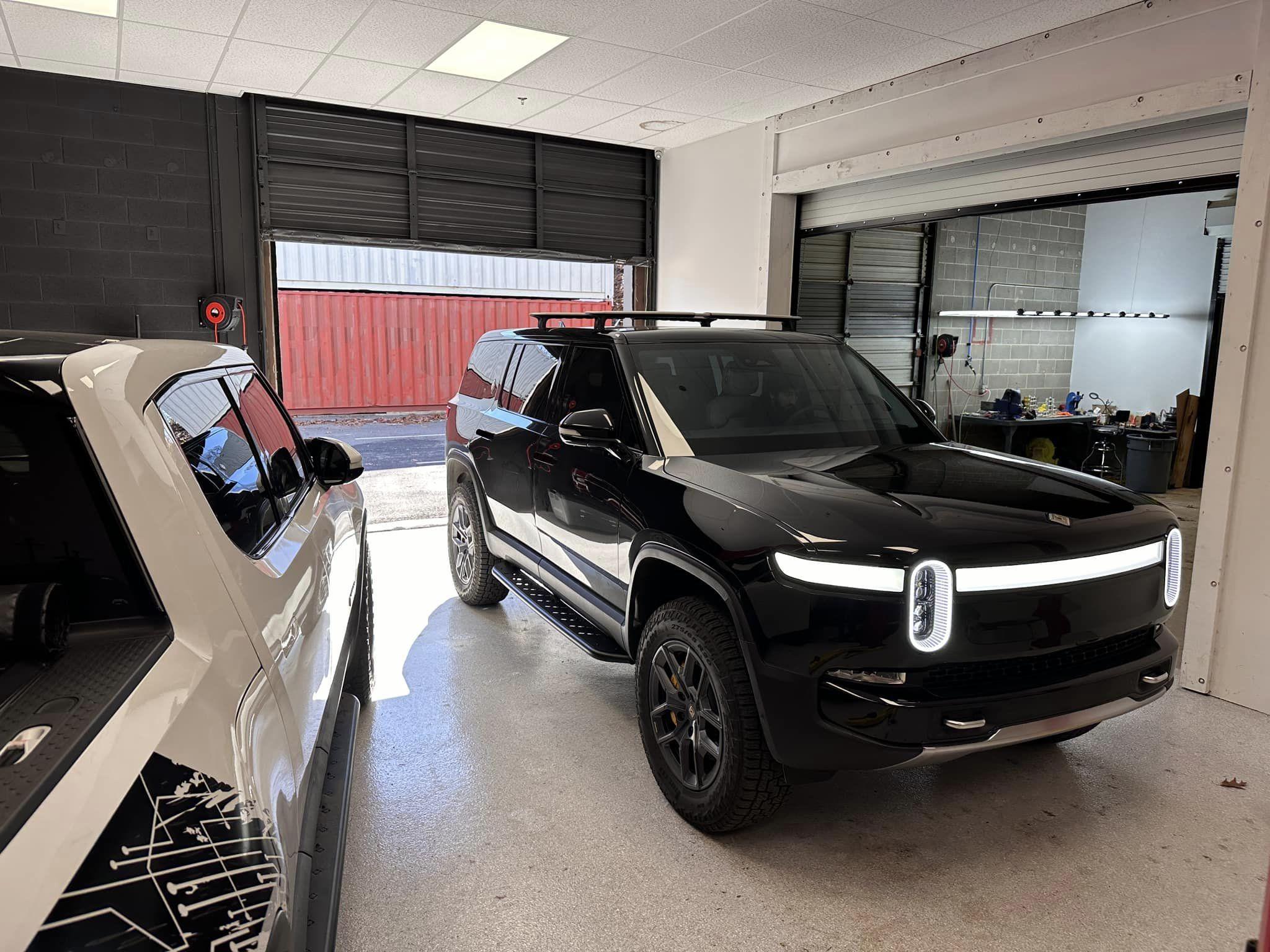 Rivian R1T R1S Running boards impact on range? 410900373_10227831222199496_8209774605630341541_n