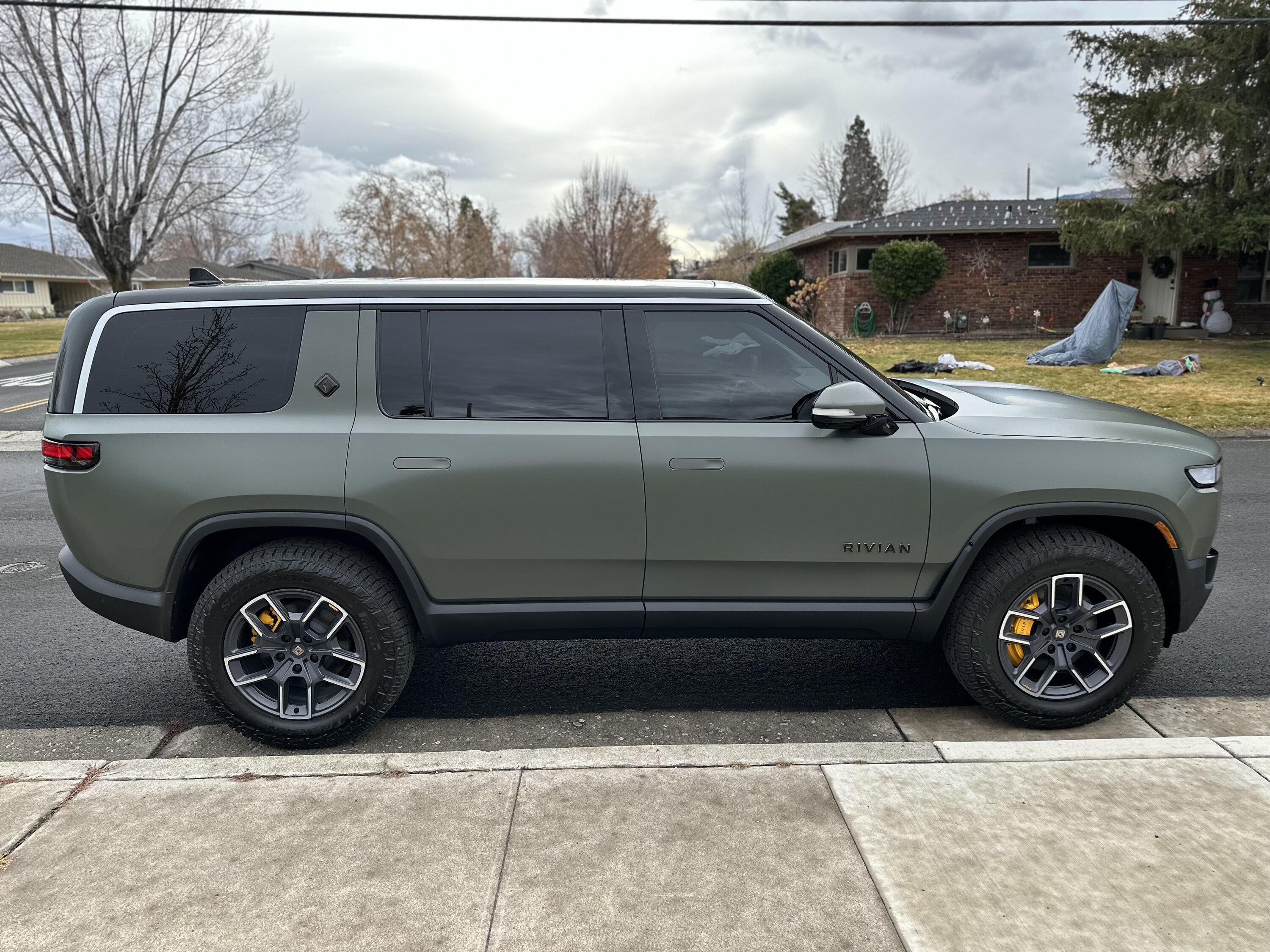 Rivian R1T R1S Matte wrap gang! Let's see photos of your matte Rivian R1T & R1S IMG_2087