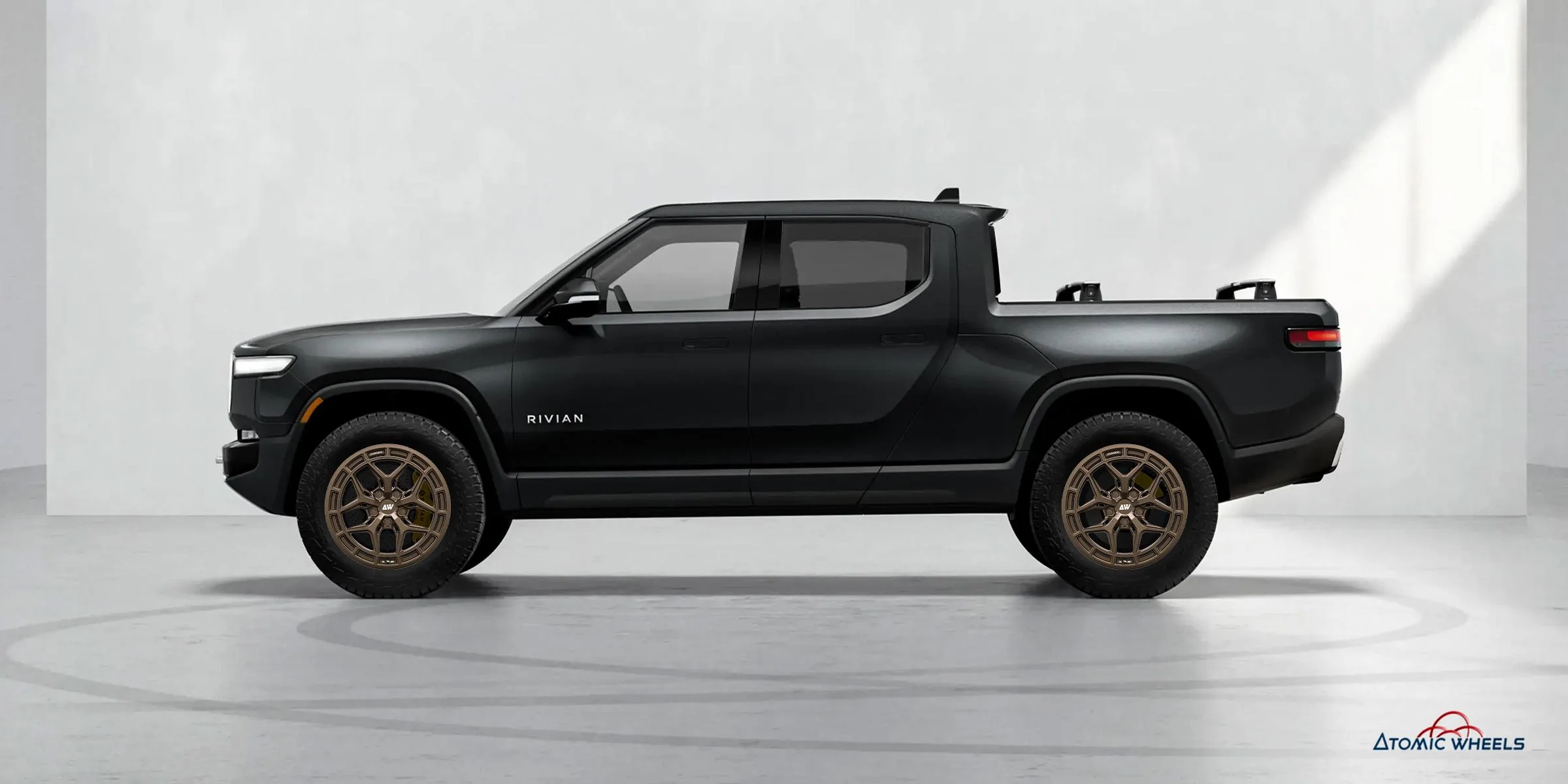 AW09Bronze - R1T - Black.webp