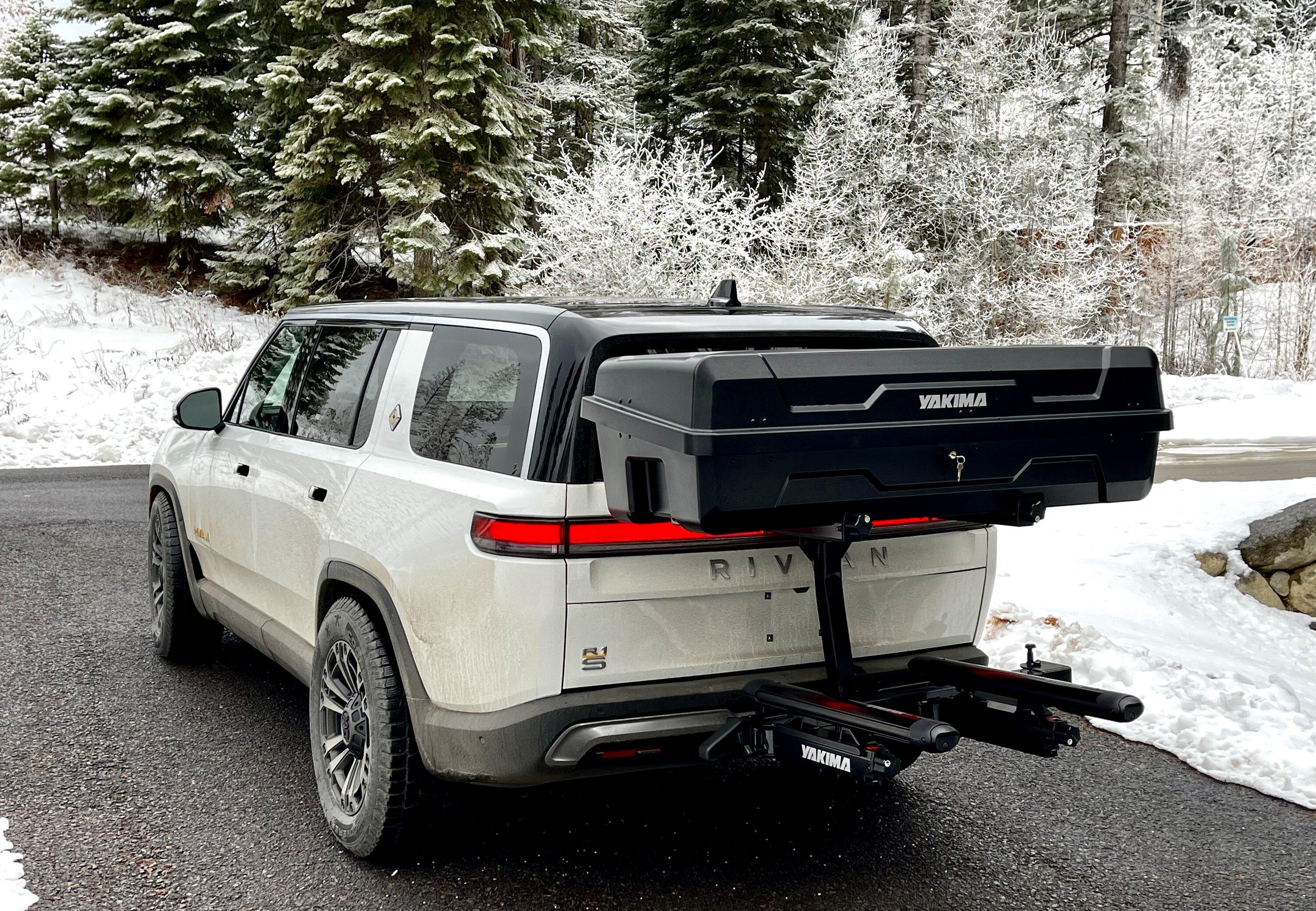 Rivian R1T R1S Yakima EXO Hitch Hauler installed for ski season IMG_3679
