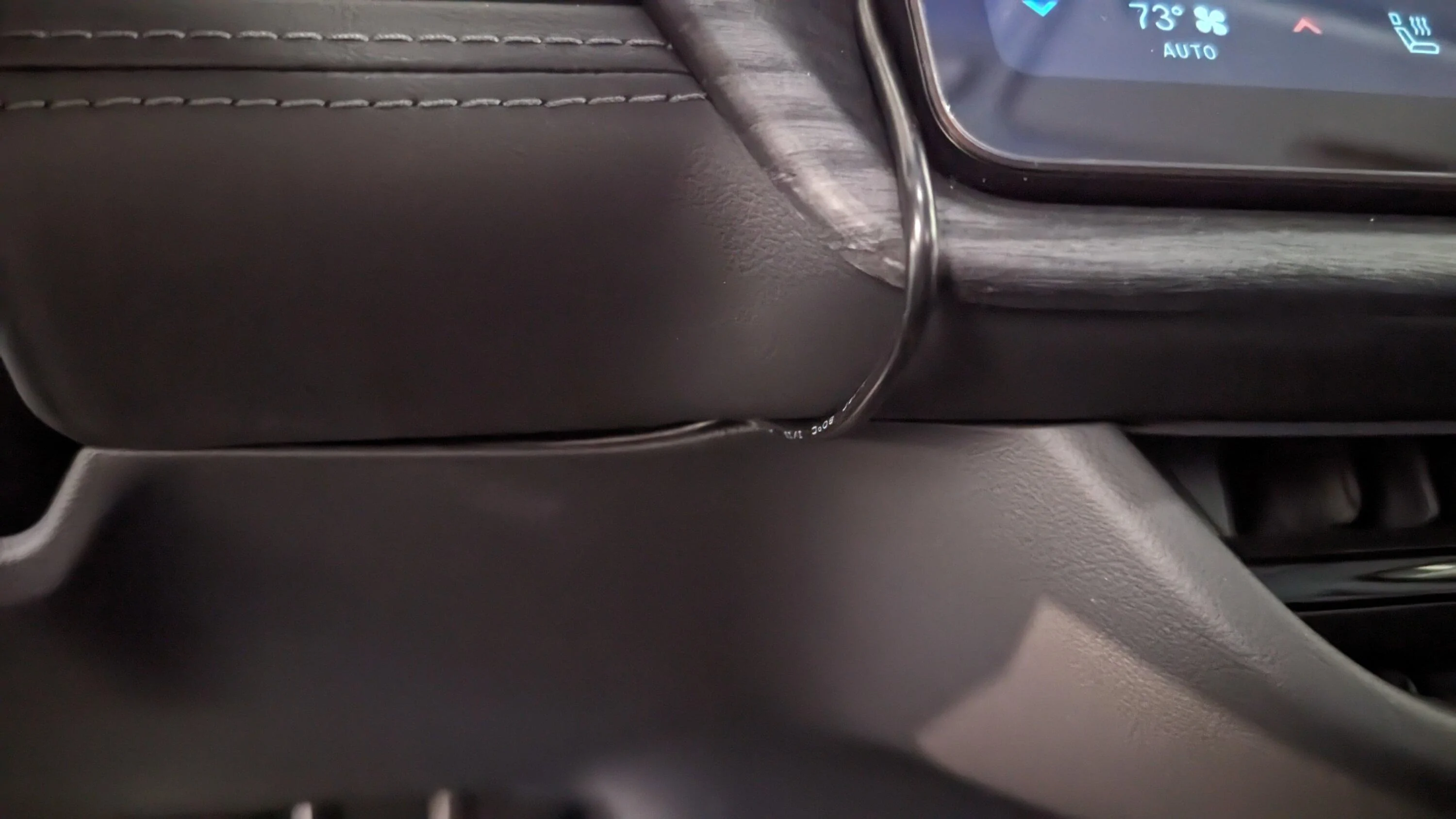 Rivian R1T R1S Master Thread: JEBINC’s installation tips and review of 1EV / EV Sportline CarPlay / Android Auto display kit 1703454519180