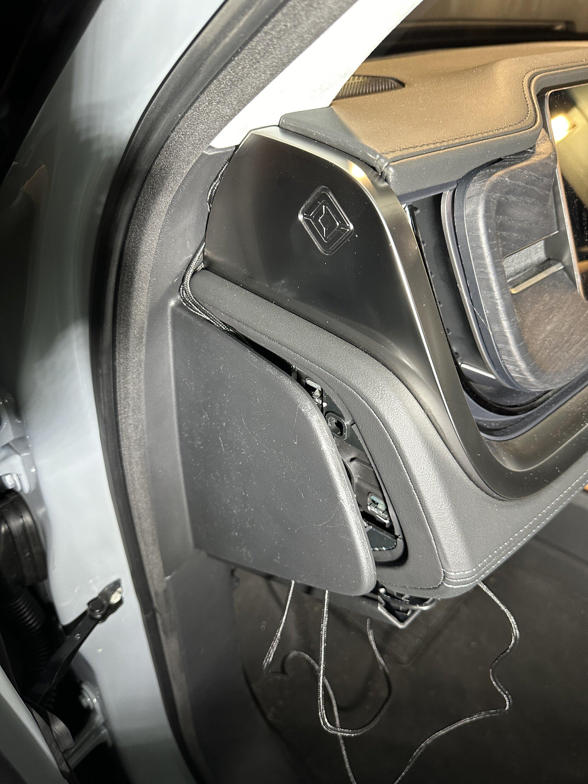 Rivian R1T R1S My EV Sportline CarPlay Display Hidden Wires Install IMG_8901