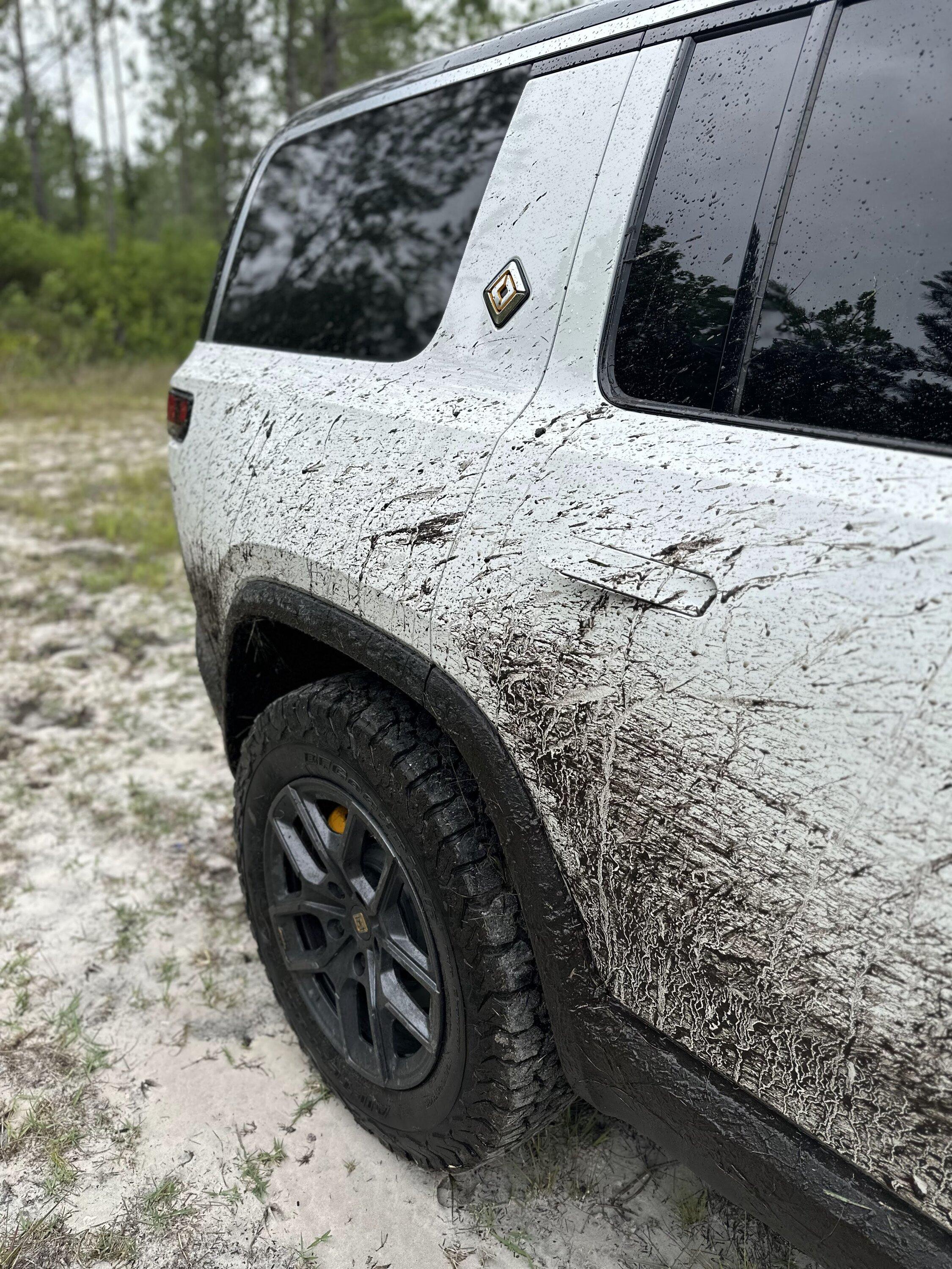 Rivian R1T R1S 20" Michelin Defender LTX Platinum Tires review -- For all of you thinking about a 20" tire! Your wait is over! IMG_3028