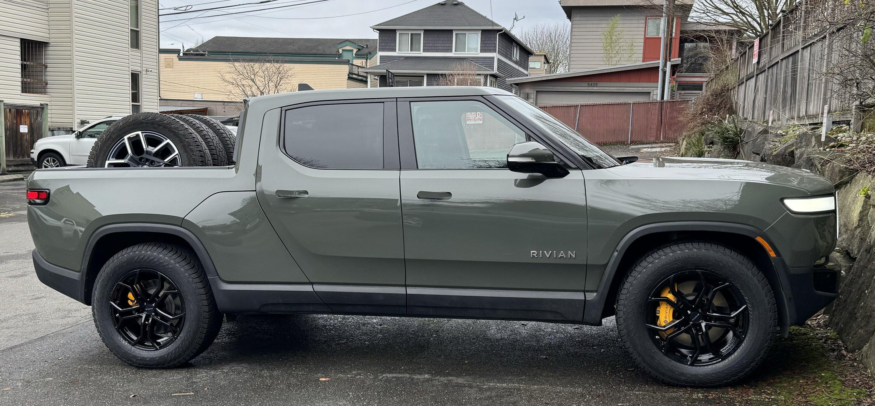 Rivian R1T R1S Ordered new 20” wheel with +48mm offset from Tirerack IMG_0057