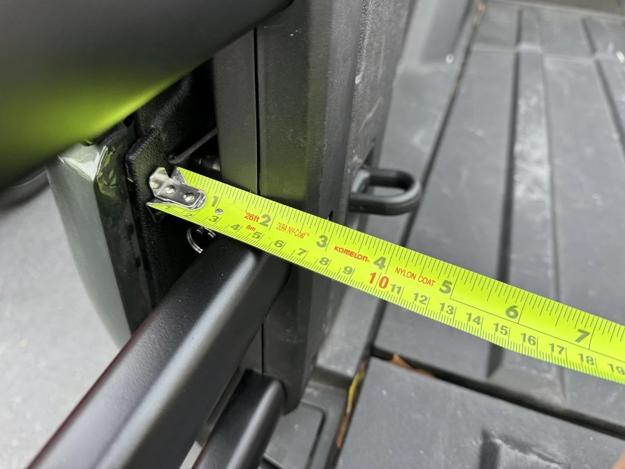 Rivian R1T R1S Rough Country Bed Extender installed with some mods IMG_4505 Larg