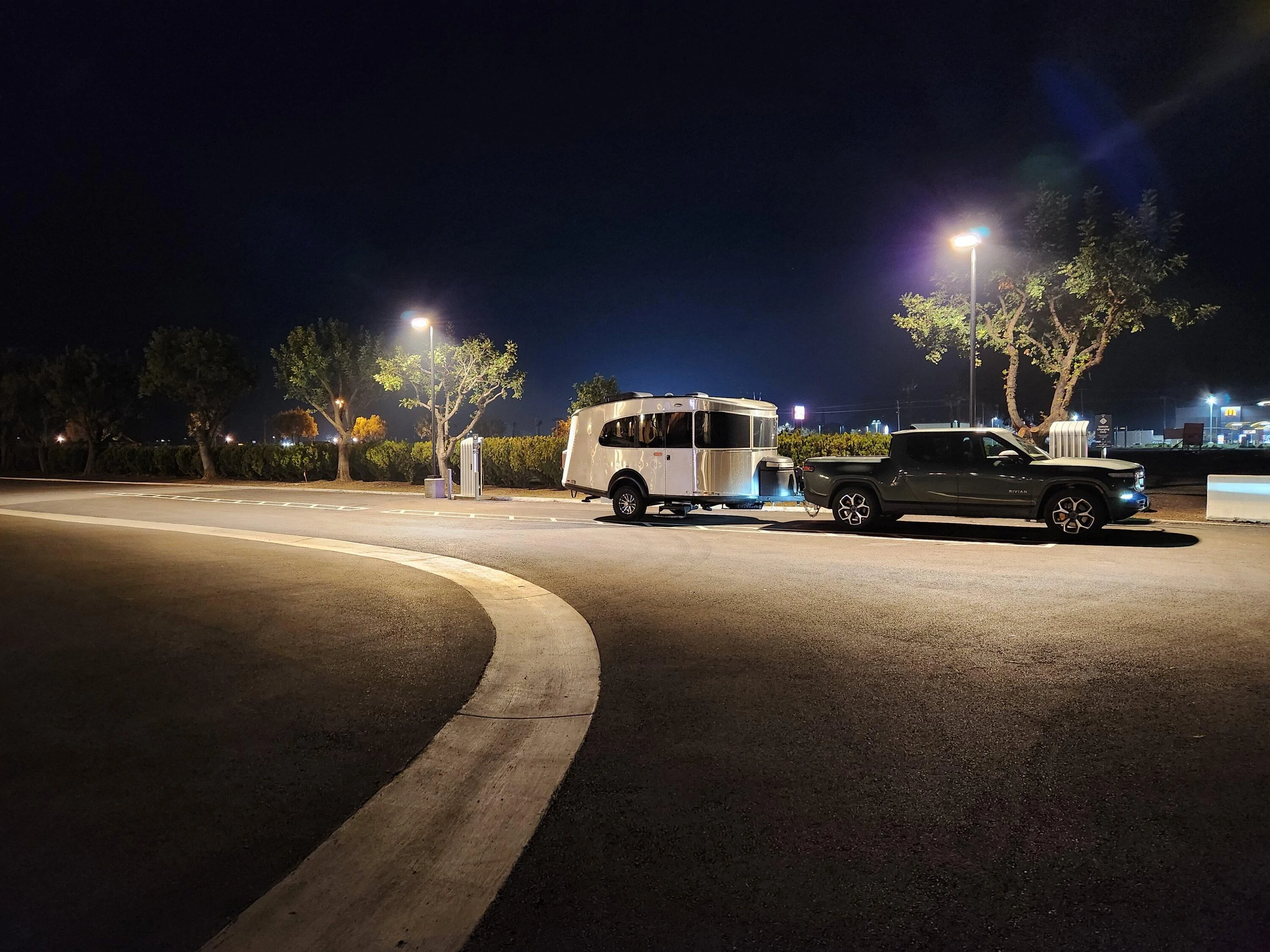 Rivian R1T R1S RAN Rivian Charging Stations Locations Map via Google Maps 20231228_201834