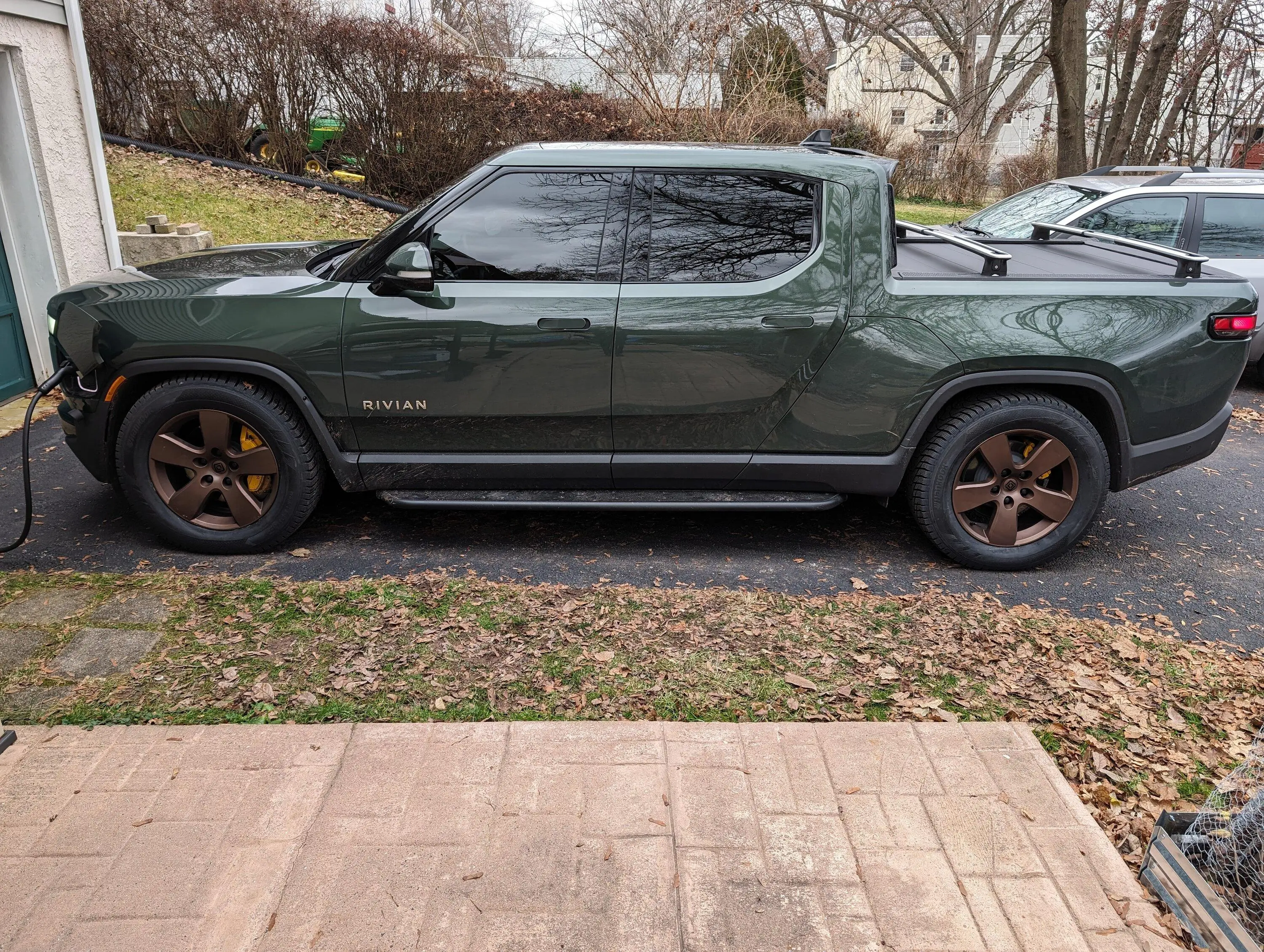 Rivian R1T R1S Affordable Winter Wheels Setup: Ram 2363 PXL_20240101_181108412