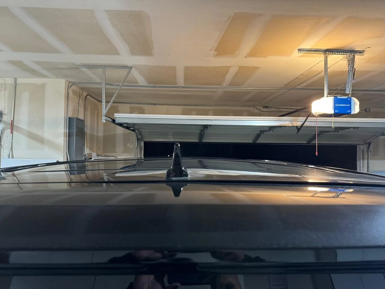 Rivian R1T R1S R1S roof gaps: Am I over thinking it part 2? IMG_2286