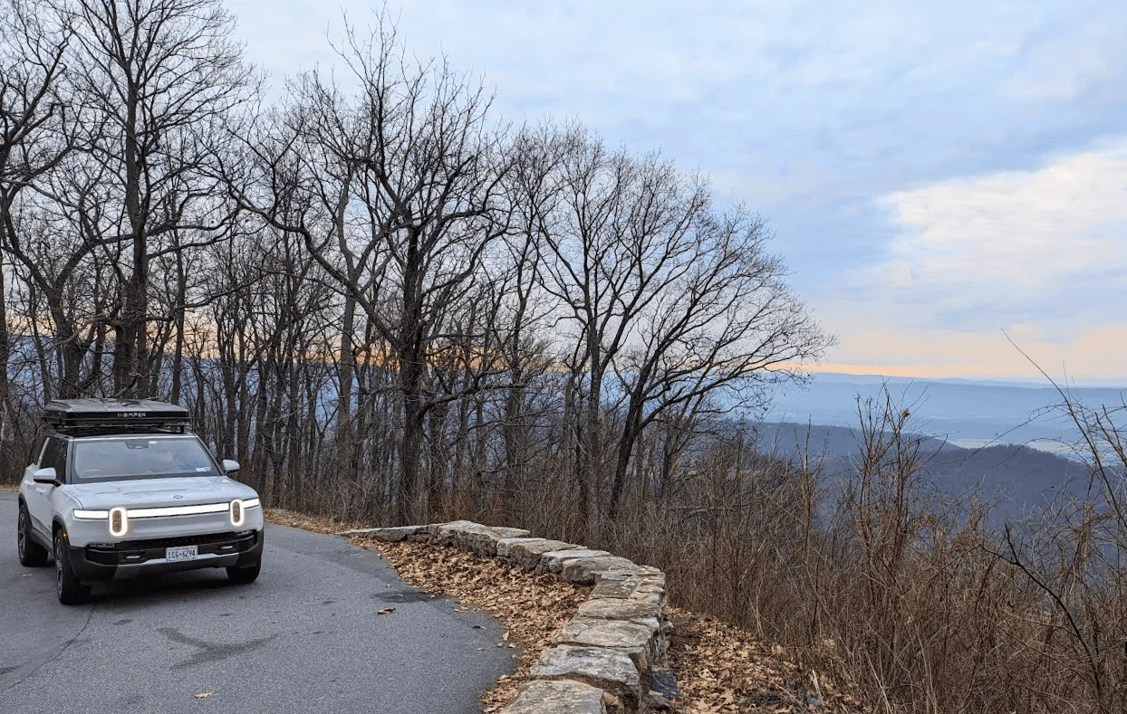 Rivian R1T R1S 2,333 mi Winter Trip from New York to Georgia in R1S with an iKamper 1704385661978