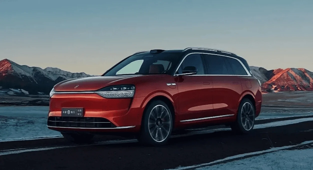 Rivian R1T R1S AITO M9 from Huawei  Six-seater Luxury SUV in pure EV or ICE-RangeXtender AITO M9 pic1