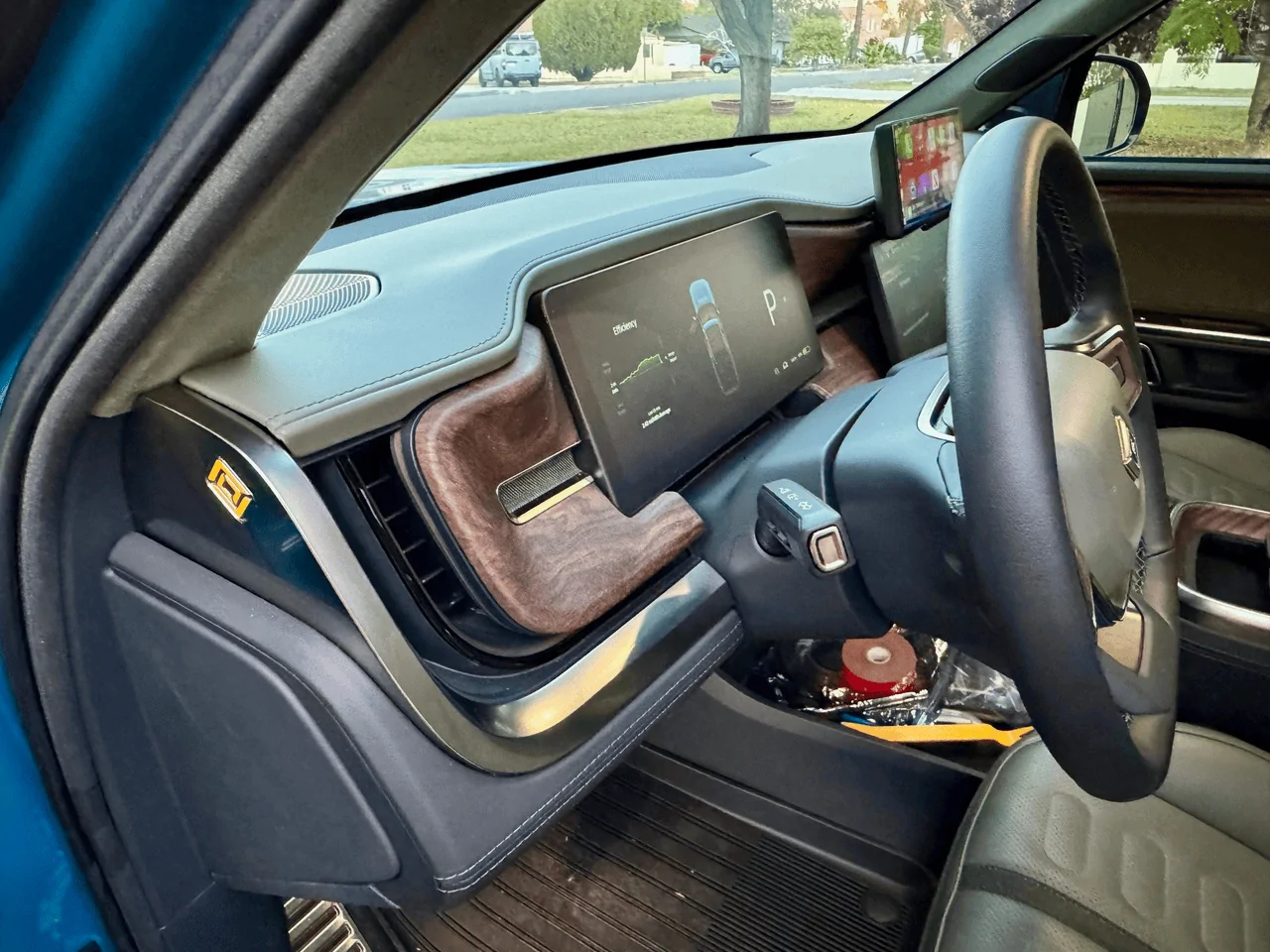 Rivian R1T R1S CarPlay & Android Auto Smart Dash Screen has arrived!  New from EVSportline.com 1704504452126