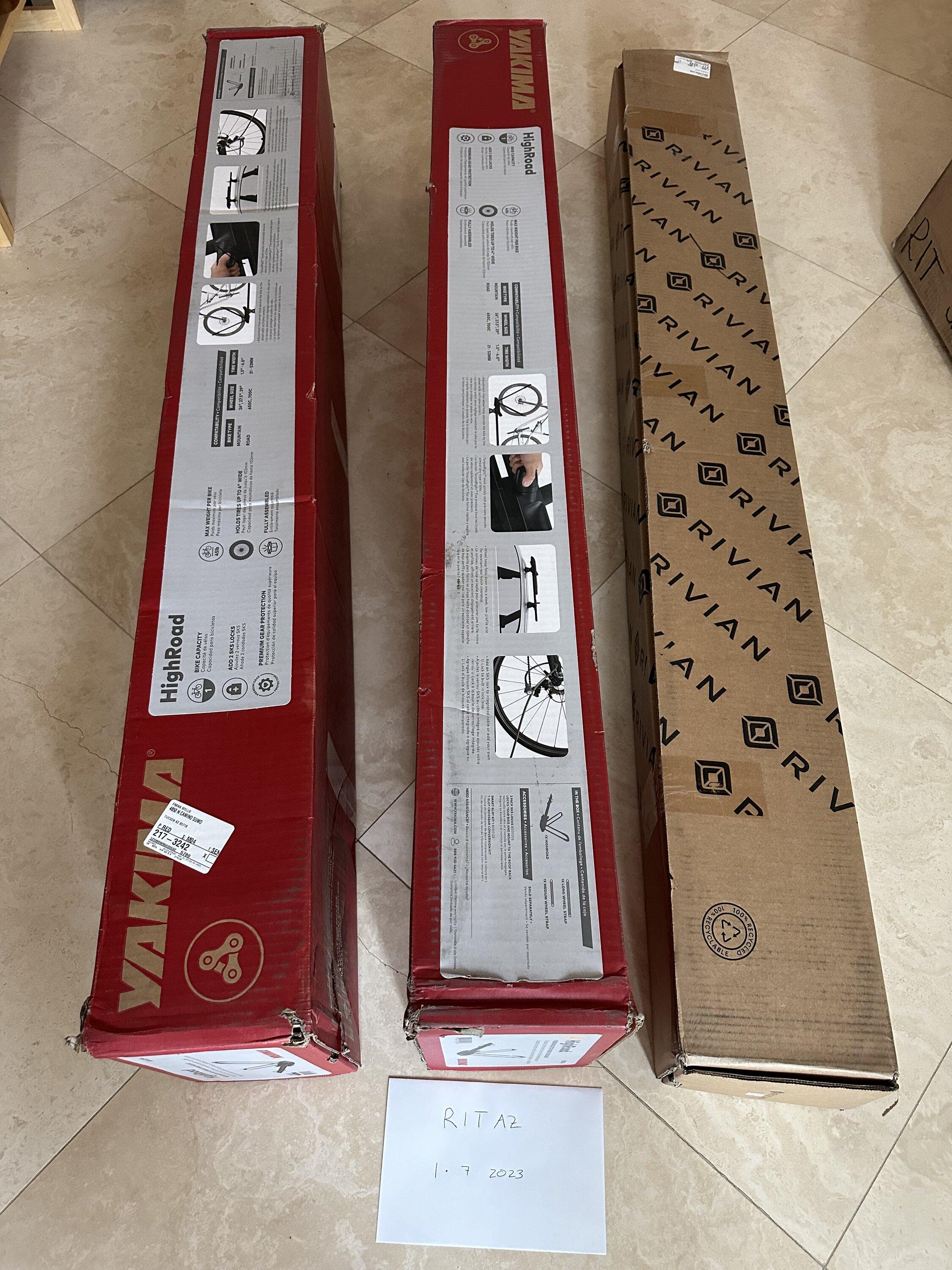 Rivian R1T R1S CARGO CROSSBARS, 2 BIKE MOUNTS IMG_6587
