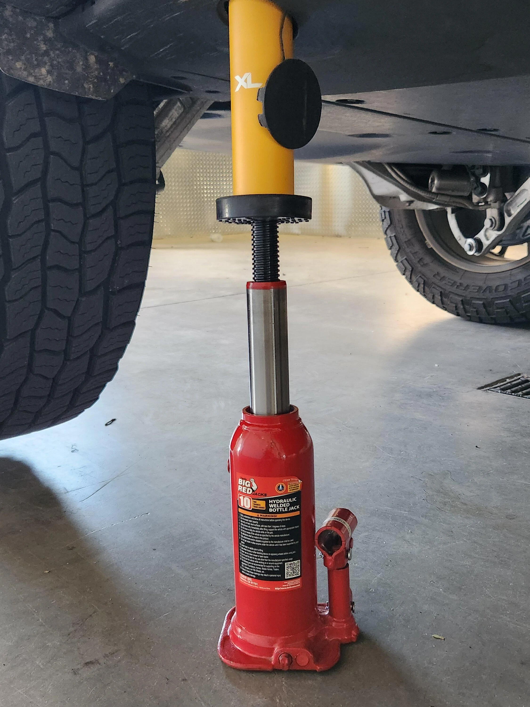 Rivian R1T R1S Wait.. we really don't need the jack pucks? 20231007_084504