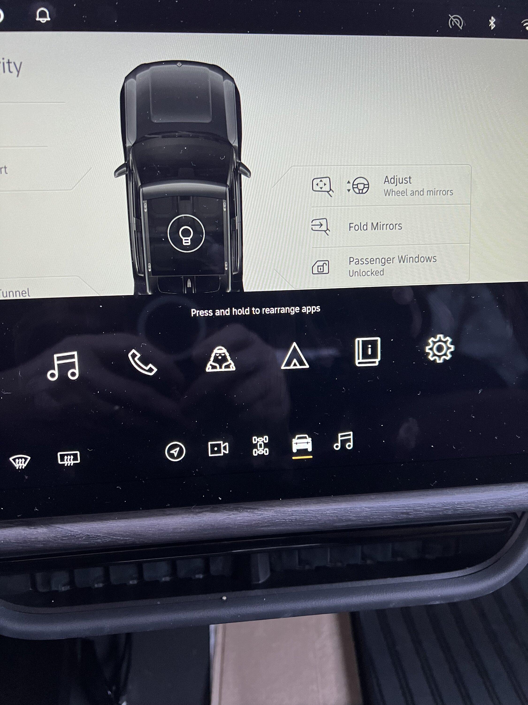 Rivian R1T R1S Charge Icon missing IMG_0579