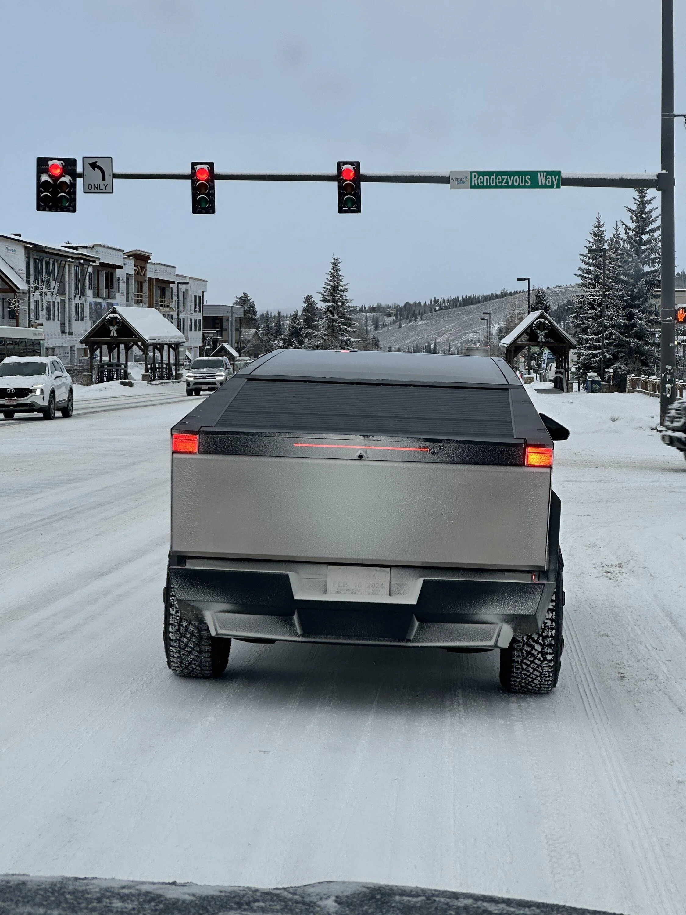 Rivian R1T R1S Colorado Checking In IMG_4508