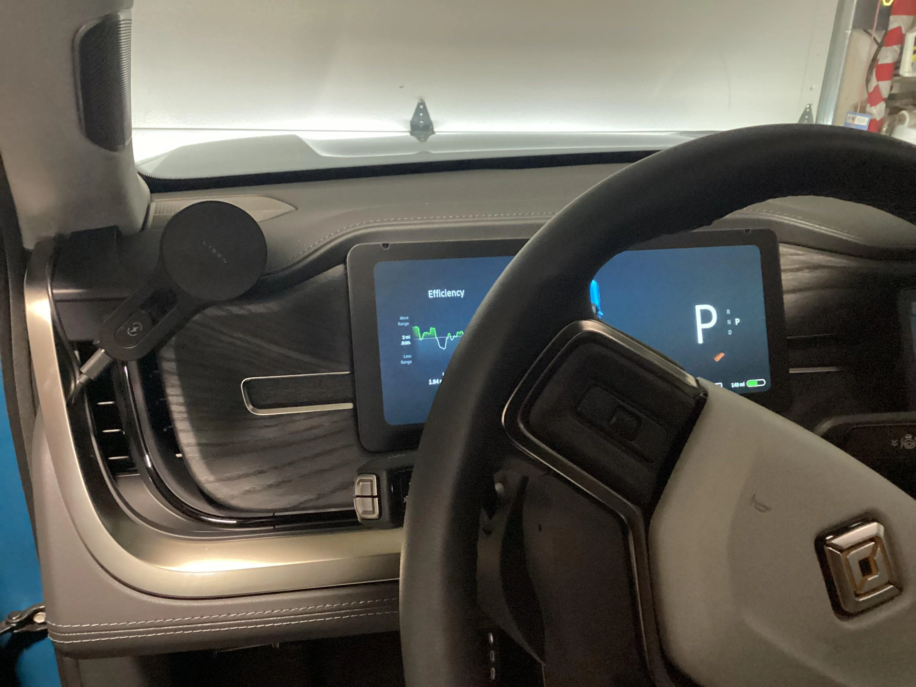 Rivian R1T R1S Mount for iPhone?  Recommendations? IMG_0461