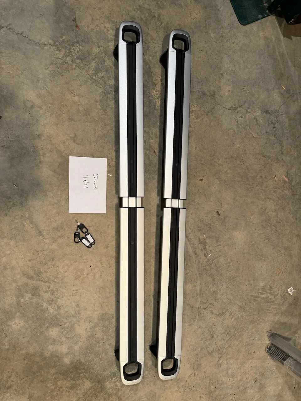 Rivian R1T R1S FS: Cross Bars - never used Rivian Cross Bars - 1