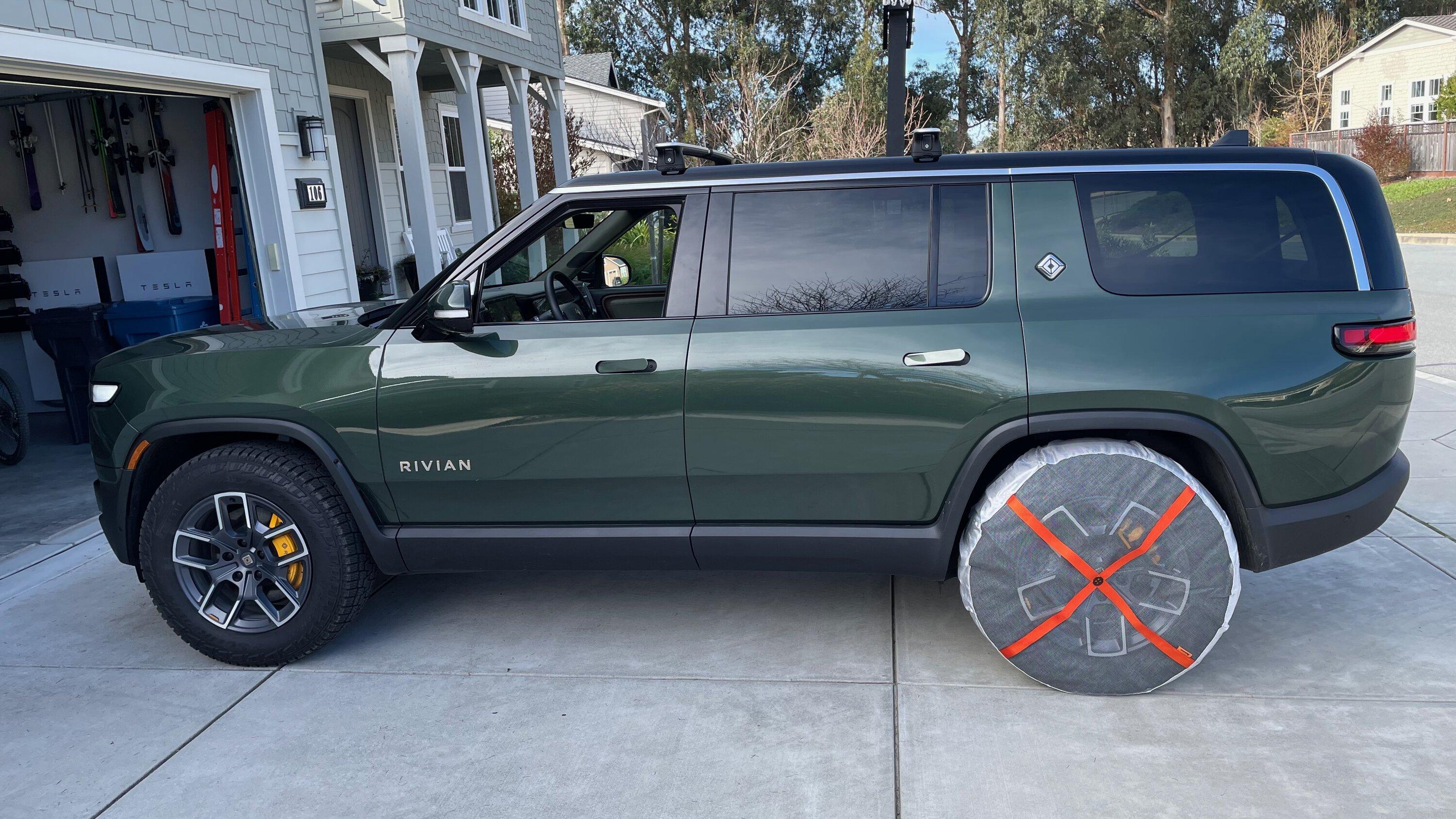 Rivian R1T R1S Autosocks experience & towing in the snow IMG_2880