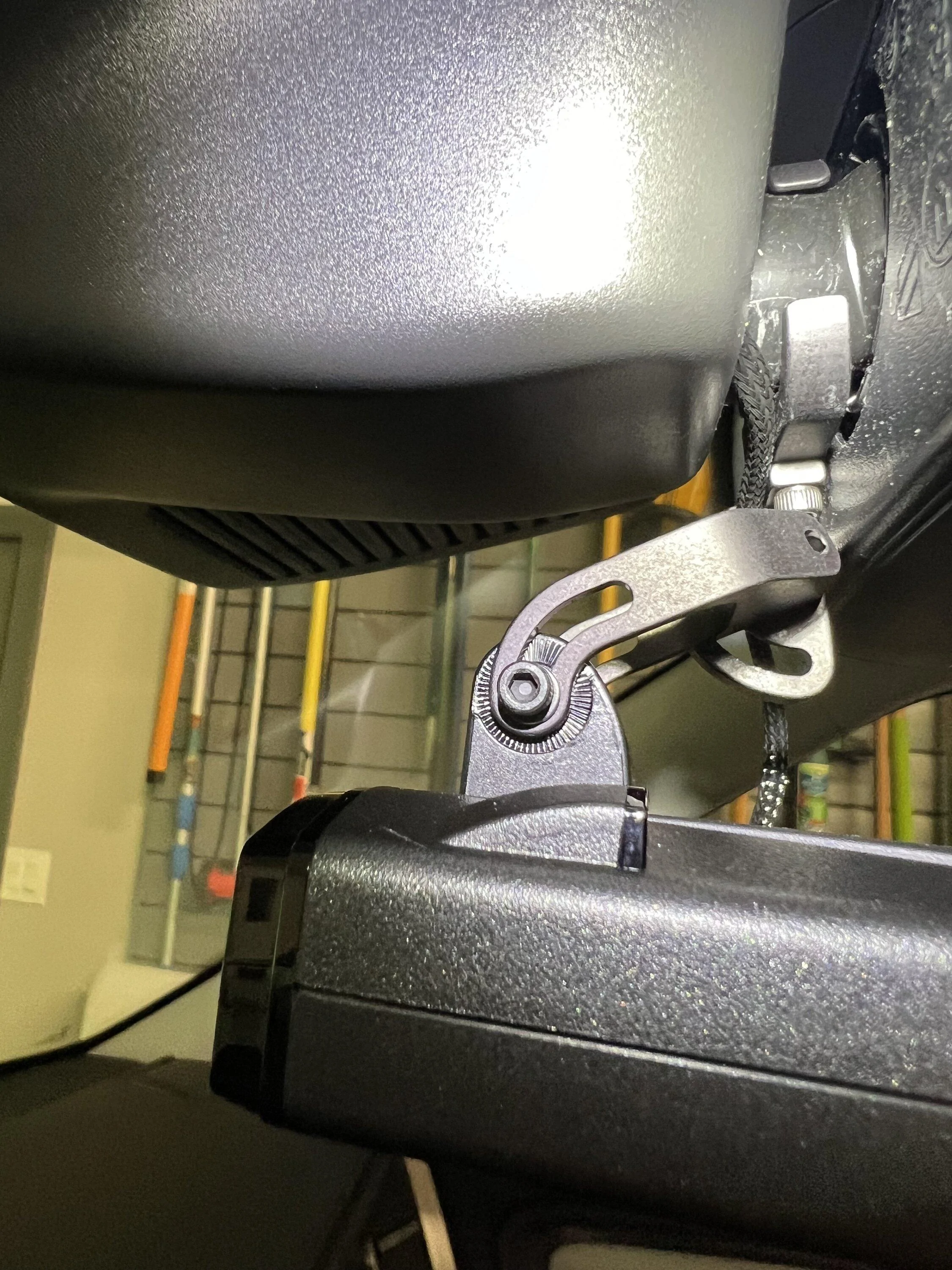Rivian R1T R1S Radar Detector hardwire, who has done it? IMG_5931