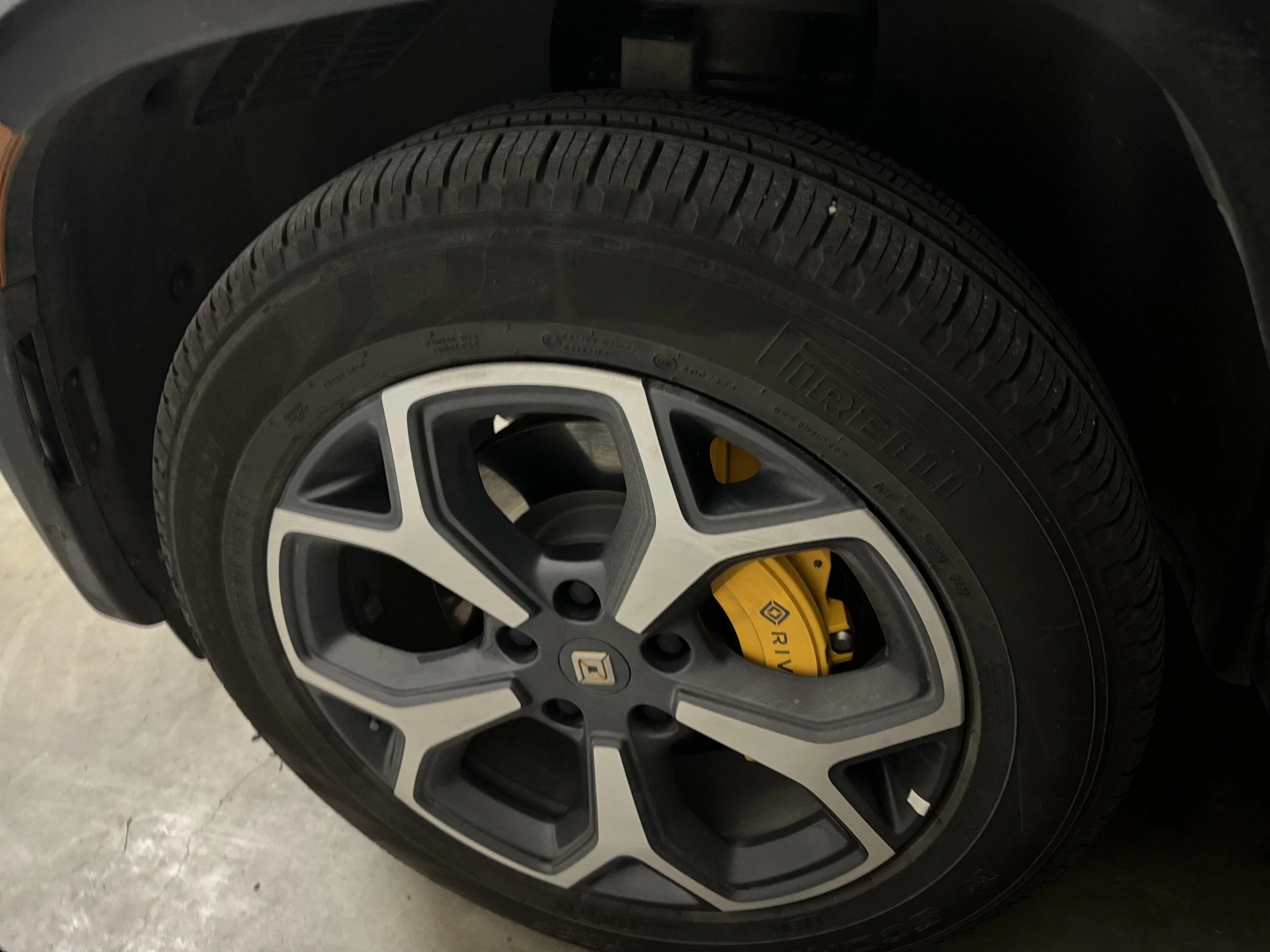 Rivian R1T R1S 21s for sale IMG_8592