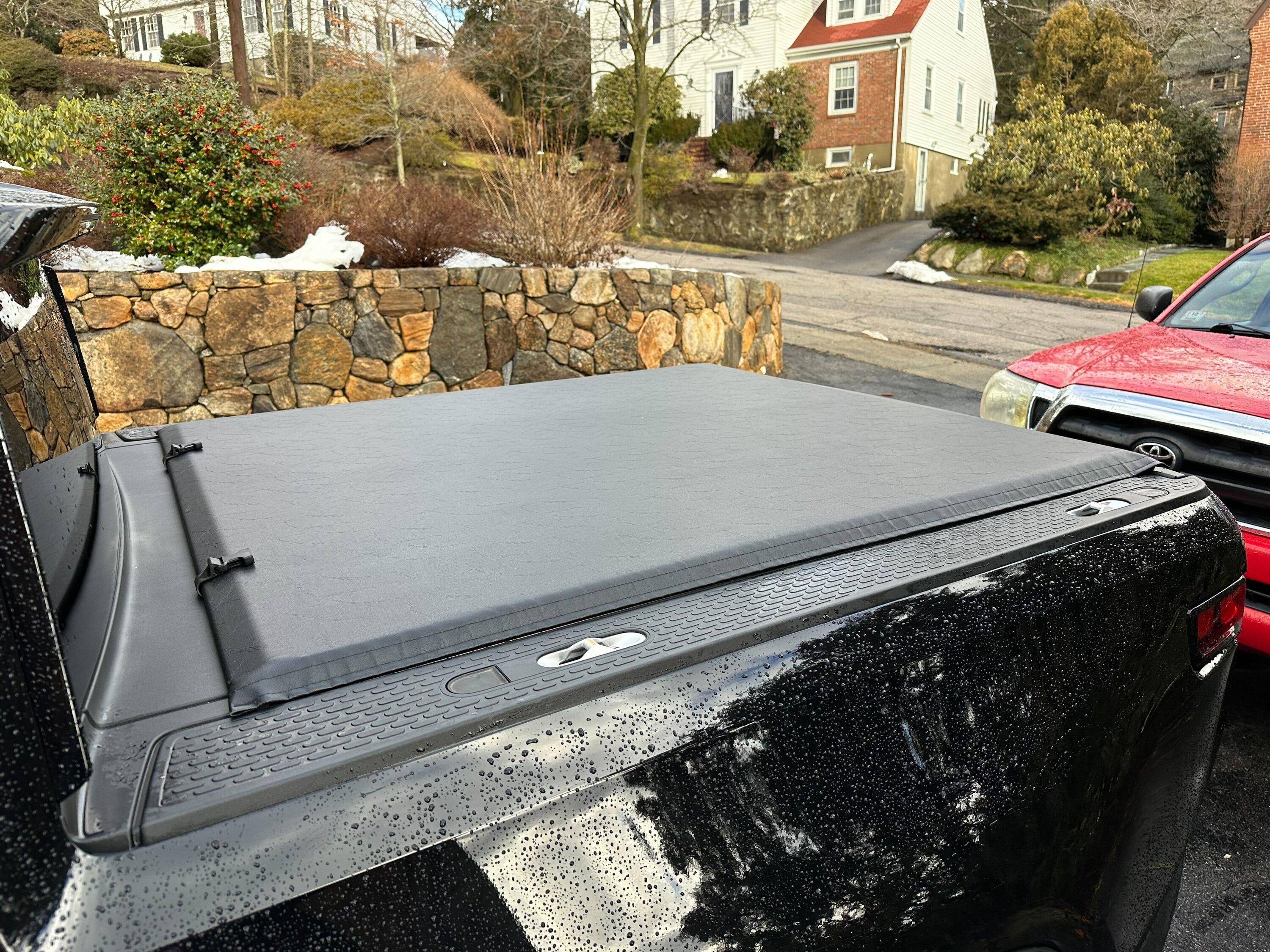 Rivian R1T R1S Access Loredo Tonneau Cover installed IMG_2196