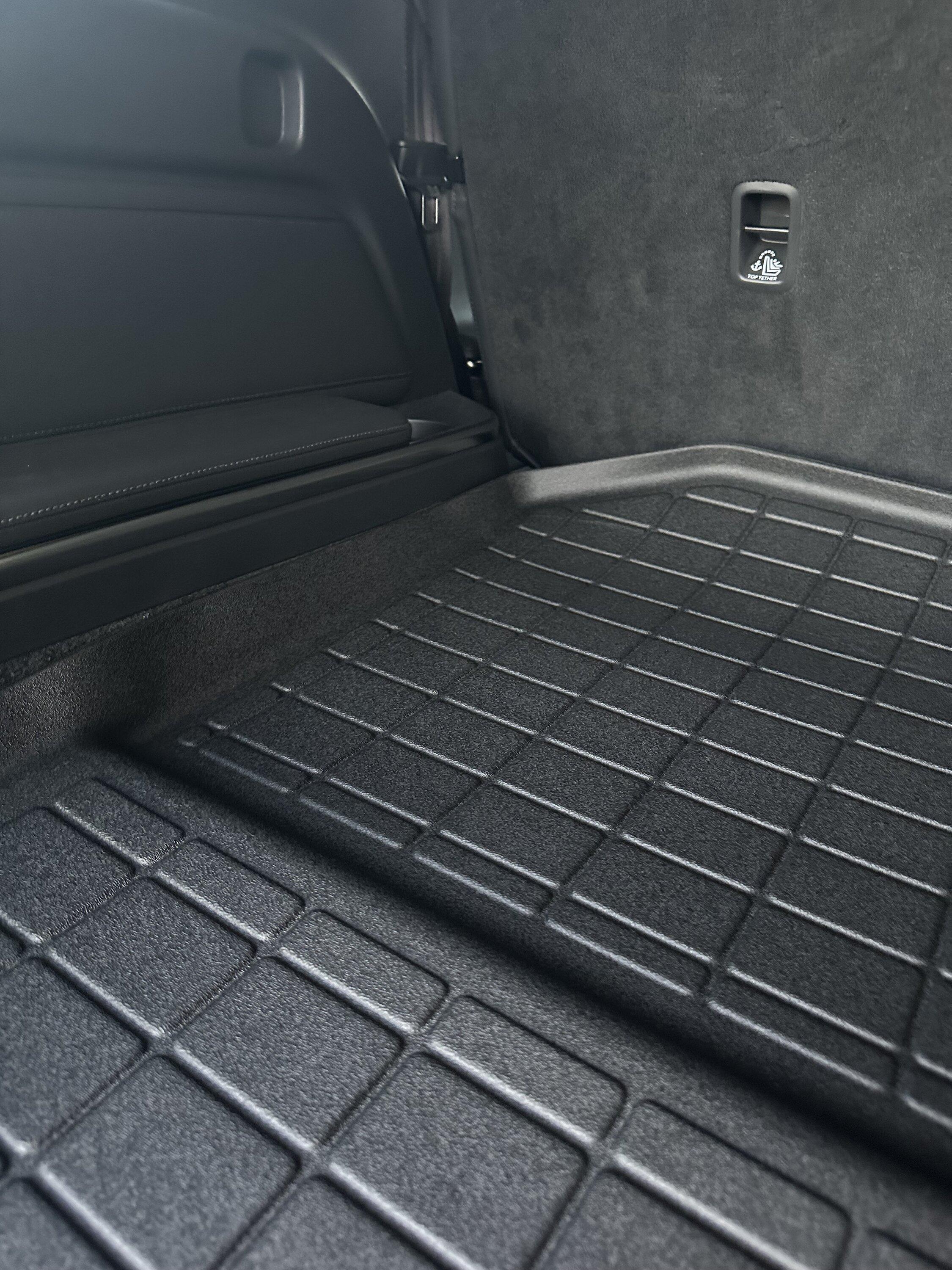 Rivian R1T R1S Rear cargo liner for R1S? IMG_1208