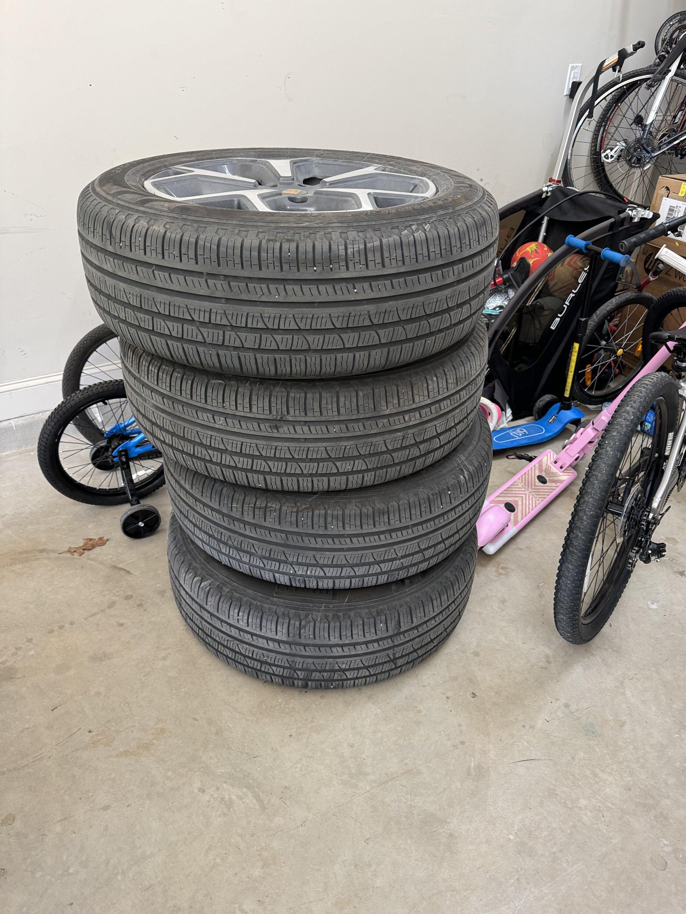 Rivian R1T R1S 21s for sale IMG_8683
