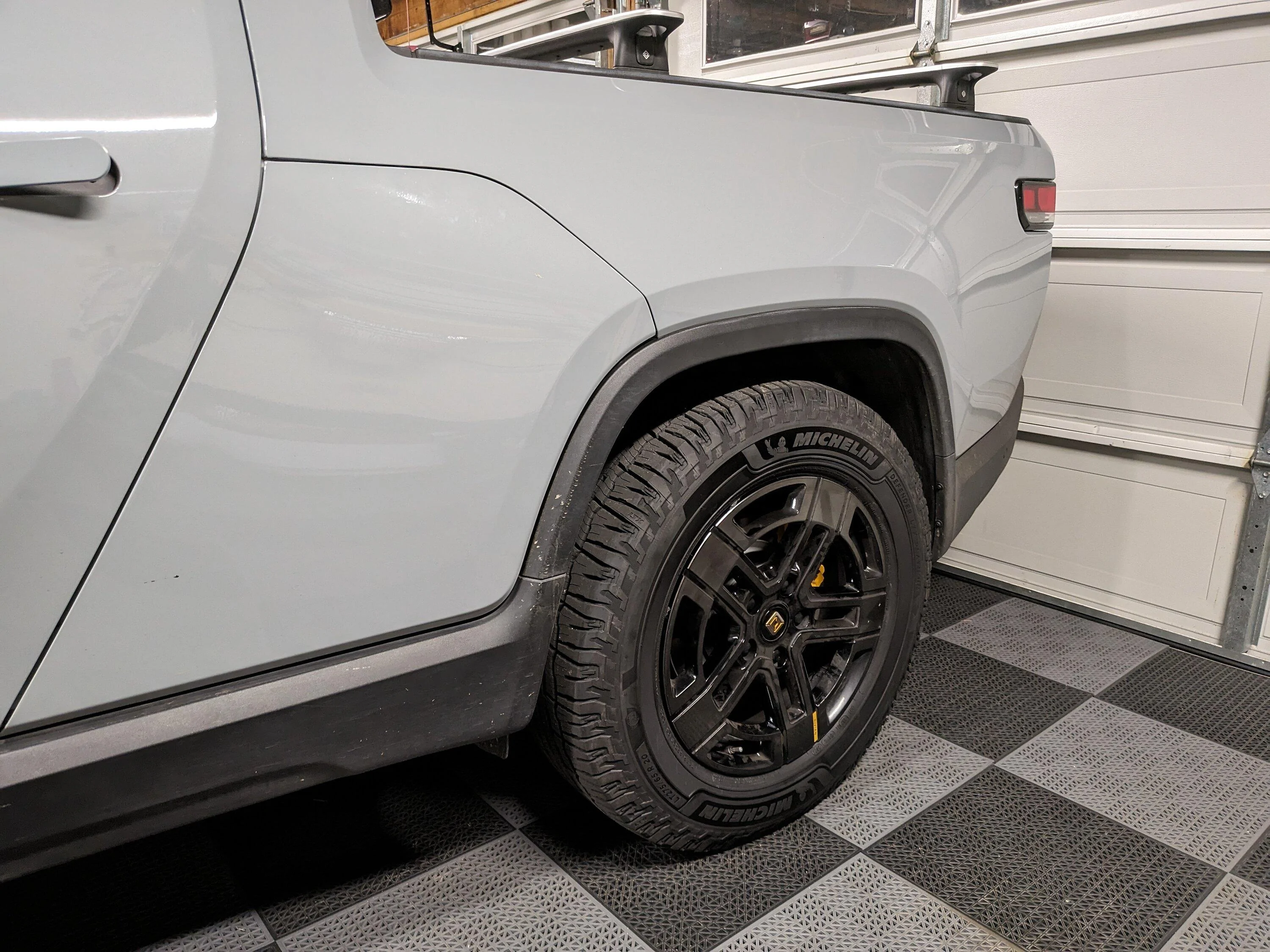 Rivian R1T R1S 20" Michelin Defender LTX Platinum Tires review -- For all of you thinking about a 20" tire! Your wait is over! PXL_20240113_043542124.MP