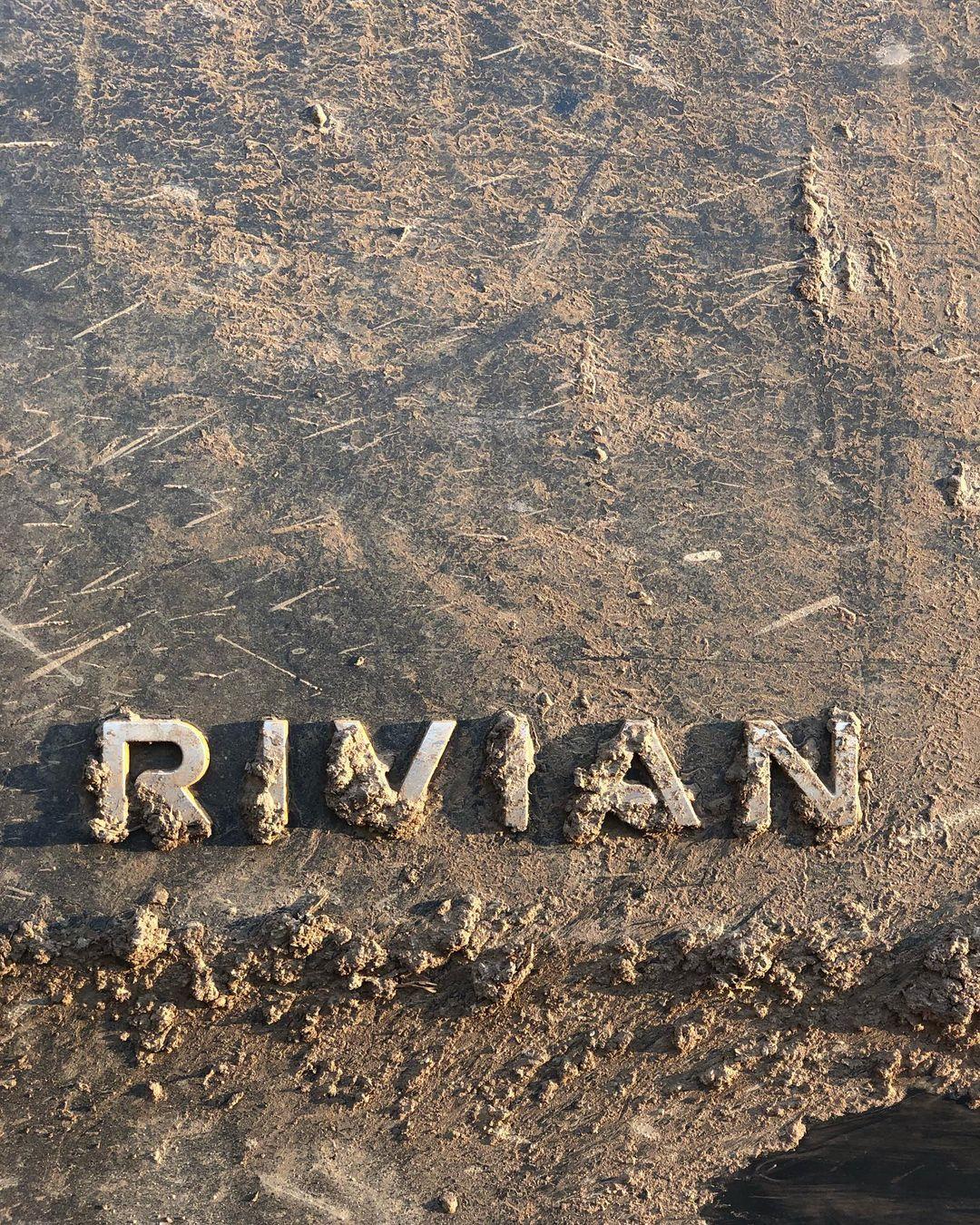 Rivian R1T R1S Badge appreciation thread Muddy Badge
