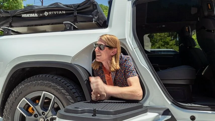 Rivian R1T R1S 2022 Rivian R1T Gear tunnel hands-on review: 10DCD1ED-0233-48D5-99E9-6EA88AD76980