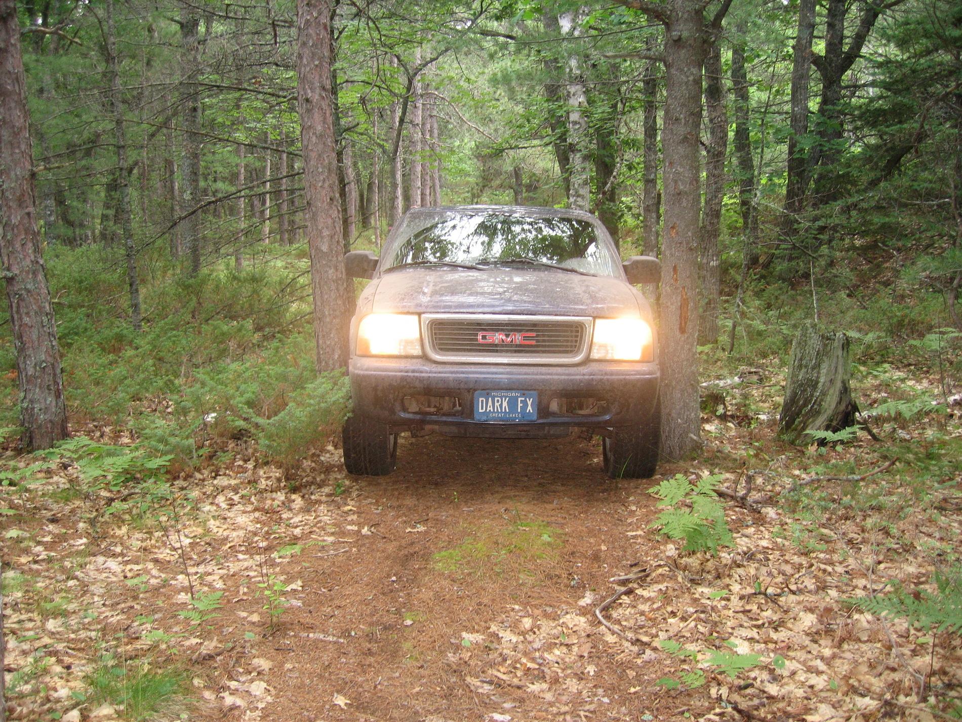 Rivian R1T R1S Off-roading Newb Question Fn9rfL6