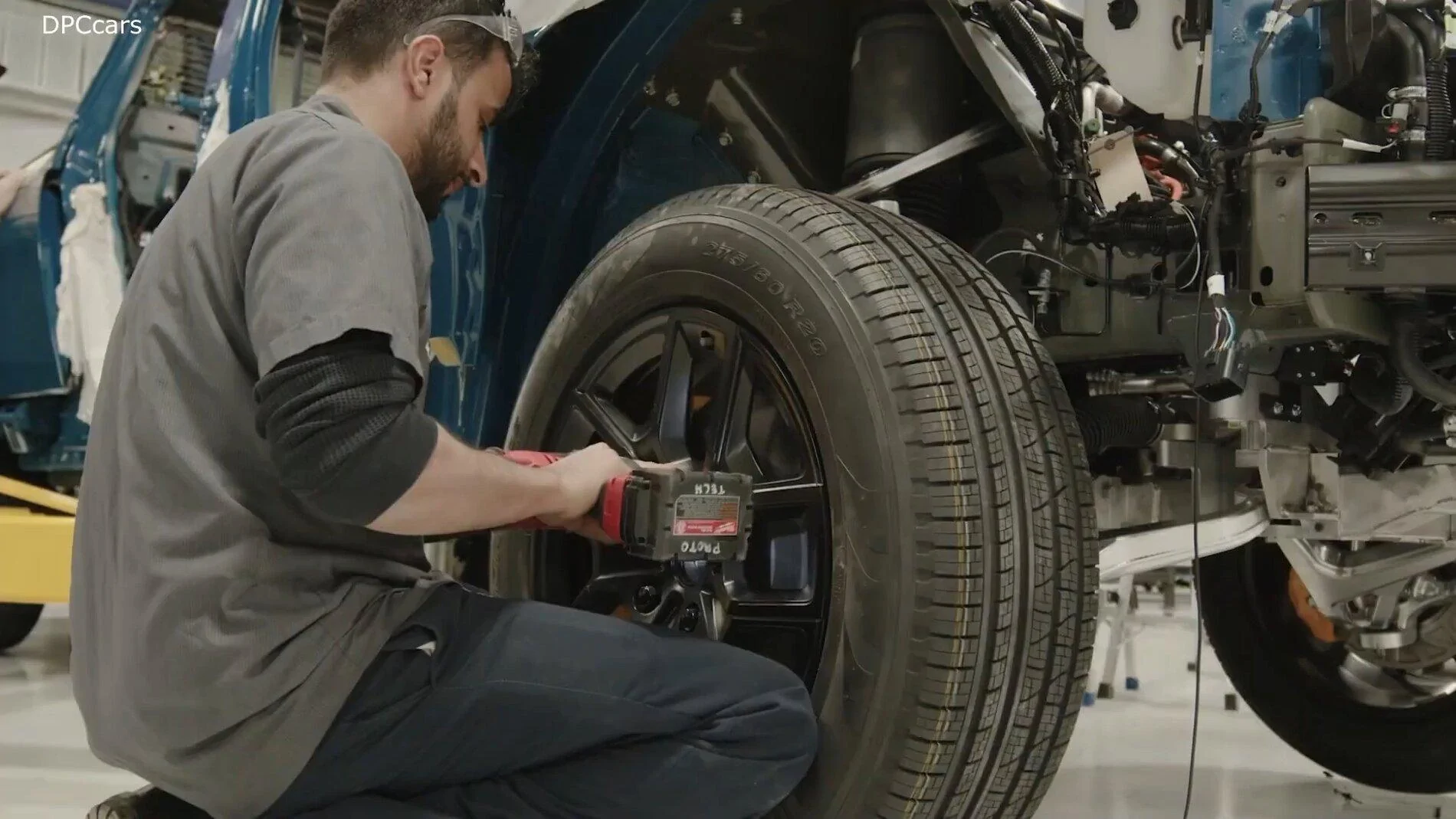 Rivian R1T R1S Did You Change Your Wheel Size After the Range Estimates Were Revealed? PirelliVerde20InchWheel1