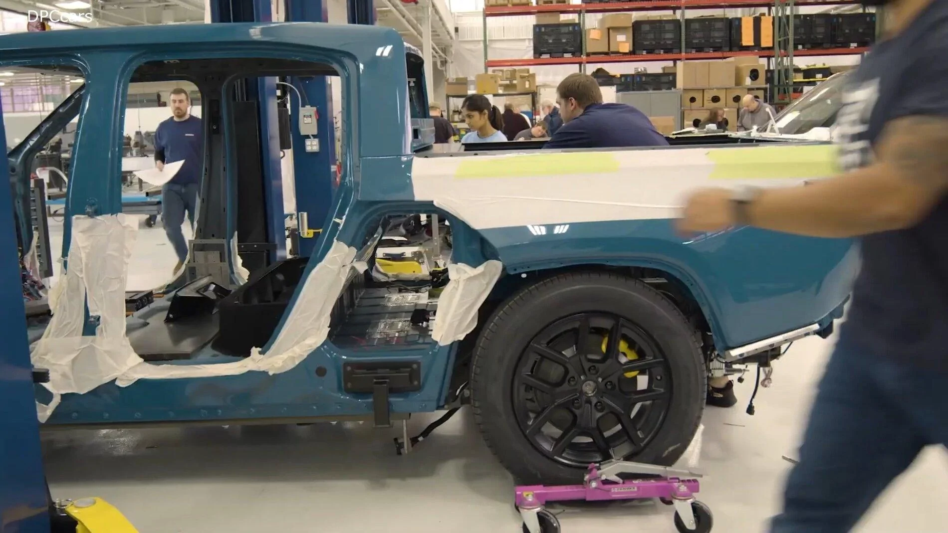 Rivian R1T R1S Did You Change Your Wheel Size After the Range Estimates Were Revealed? PirelliVerde20InchWheel2