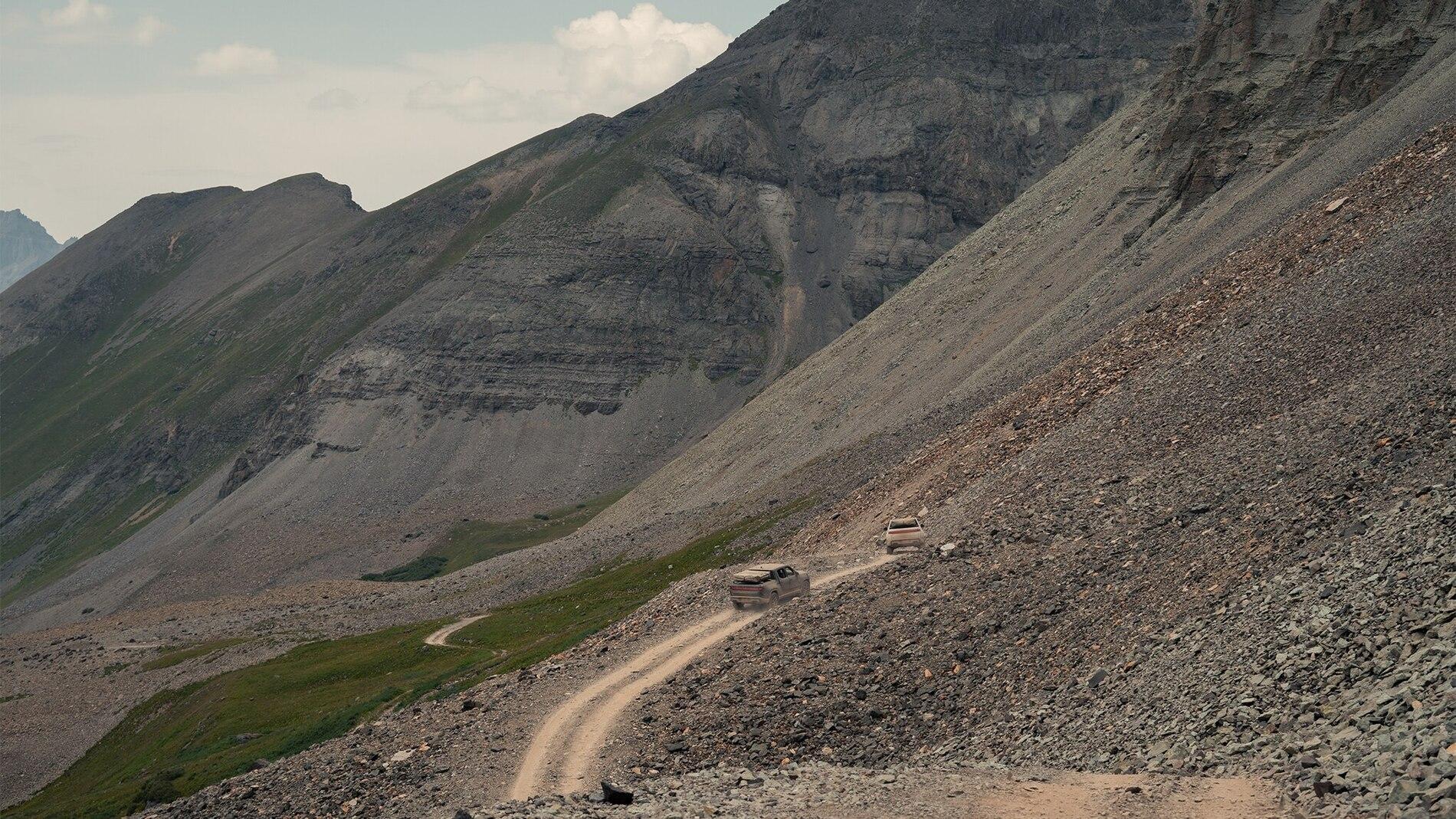 Rivian R1T R1S Part 2: We Drive the 2022 Rivian R1T Off-Road Across the Trans-America Trail - by MotorTrend Rivian_TAT_Leg_3-10