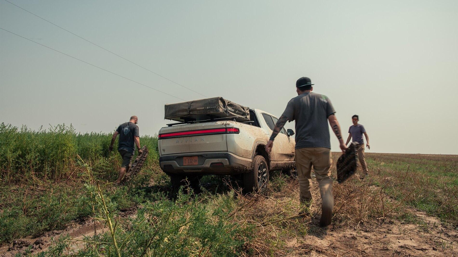 Rivian R1T R1S Part 2: We Drive the 2022 Rivian R1T Off-Road Across the Trans-America Trail - by MotorTrend Rivian_TAT_Leg_3-41